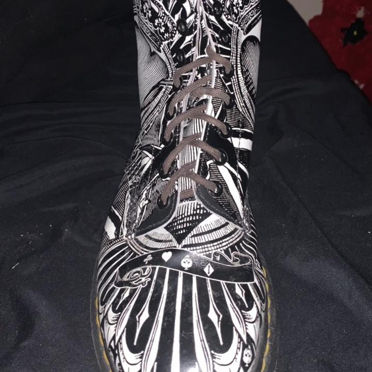 dr martens playing card