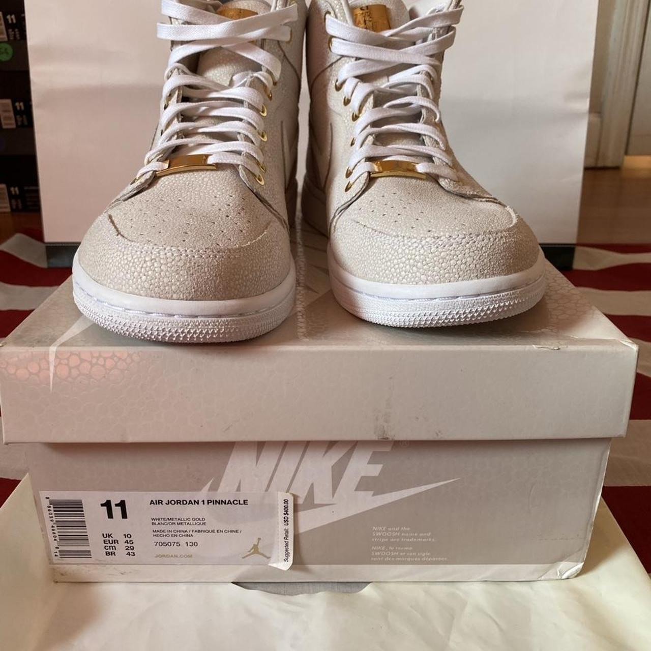 Pinnacle white jordan 1 online