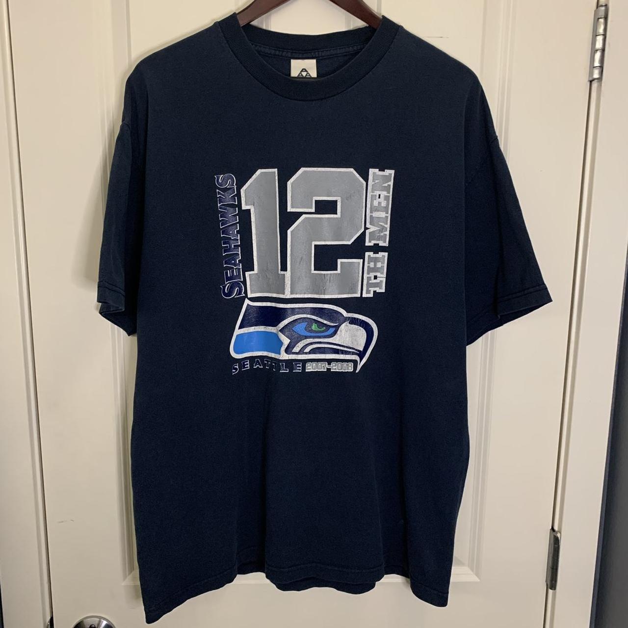 Seattle Seahawks Graphic Tee Size: M Pit to pit: - Depop