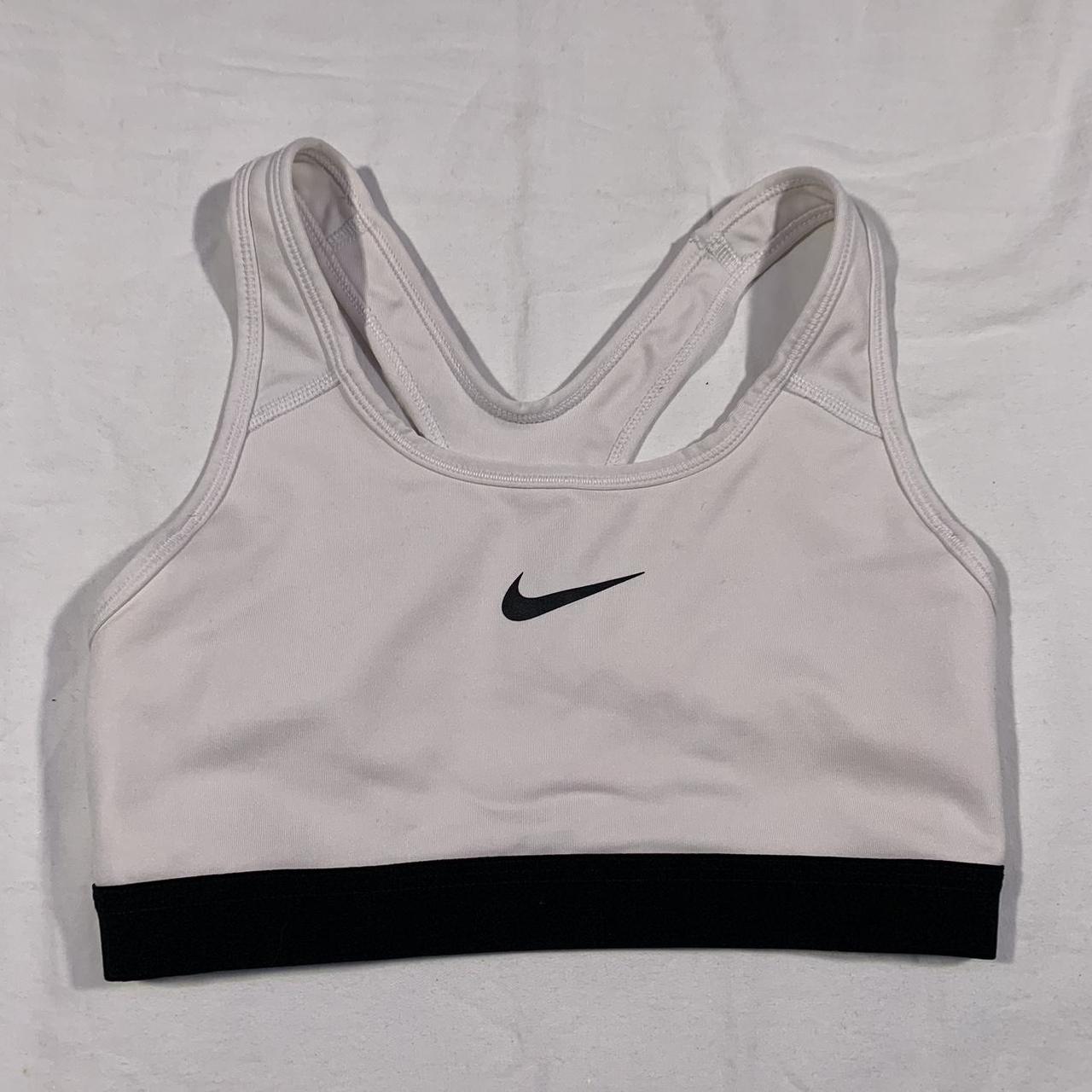 white nike sports bra tag size small 13-16 inches - Depop