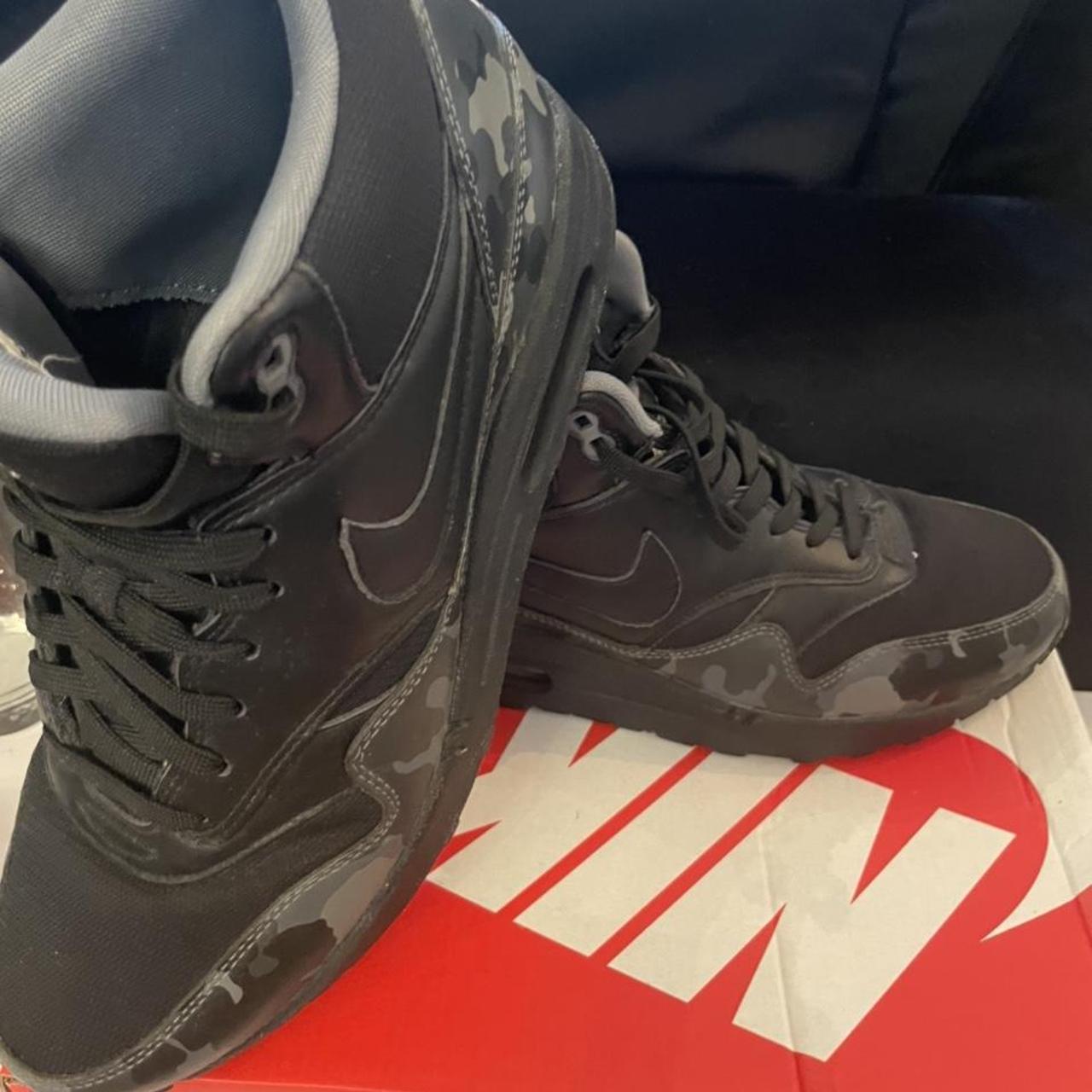 mens nike camo shoes
