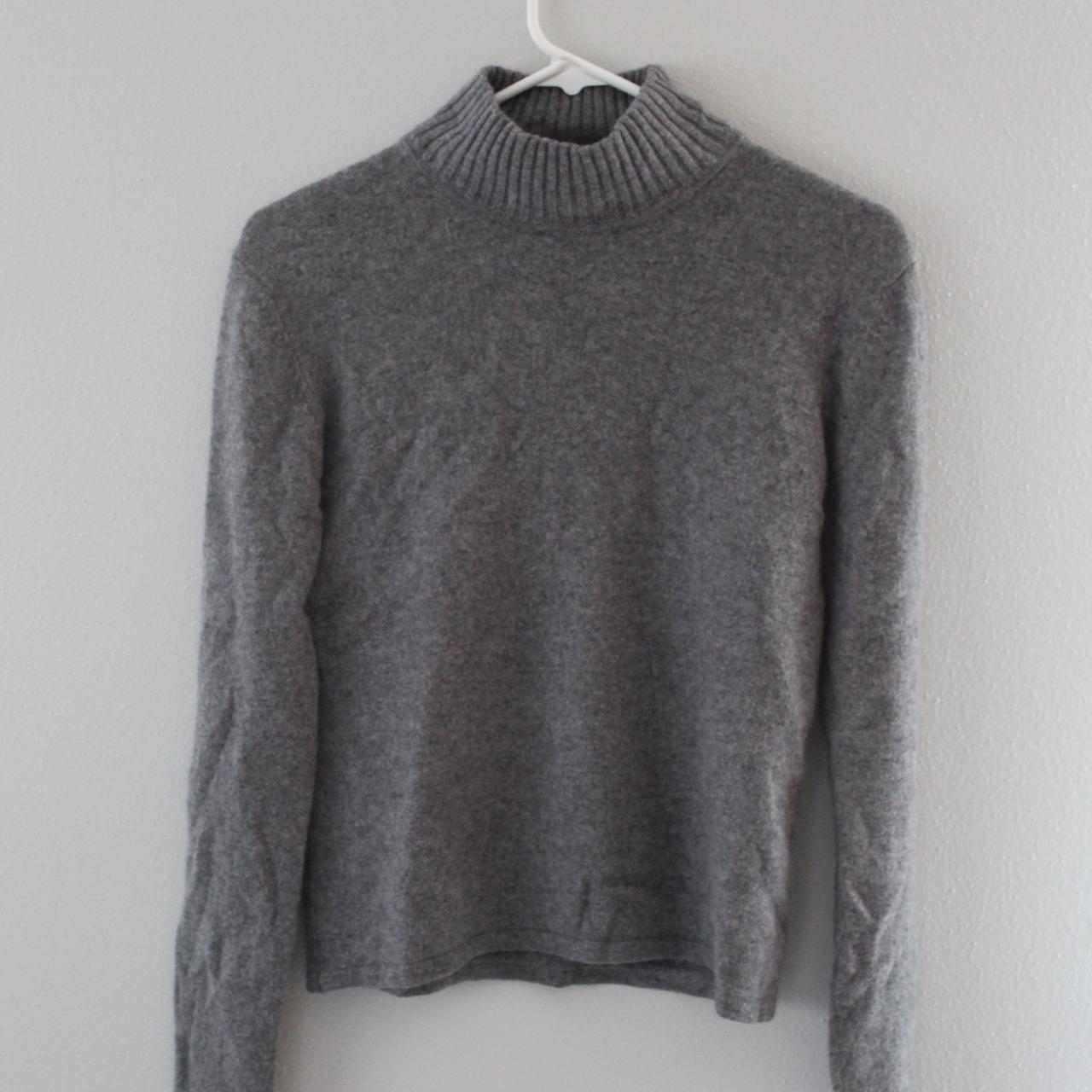 Women's Grey Jumper | Depop