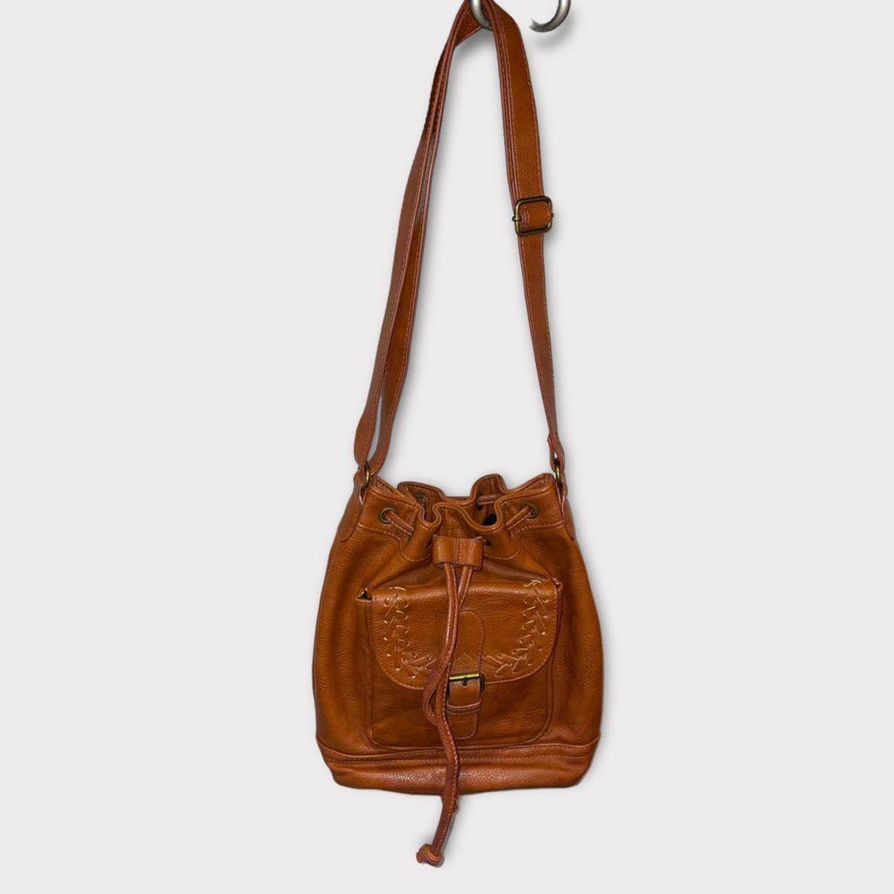 Product Image 2 - This Mossimo bucket bag is