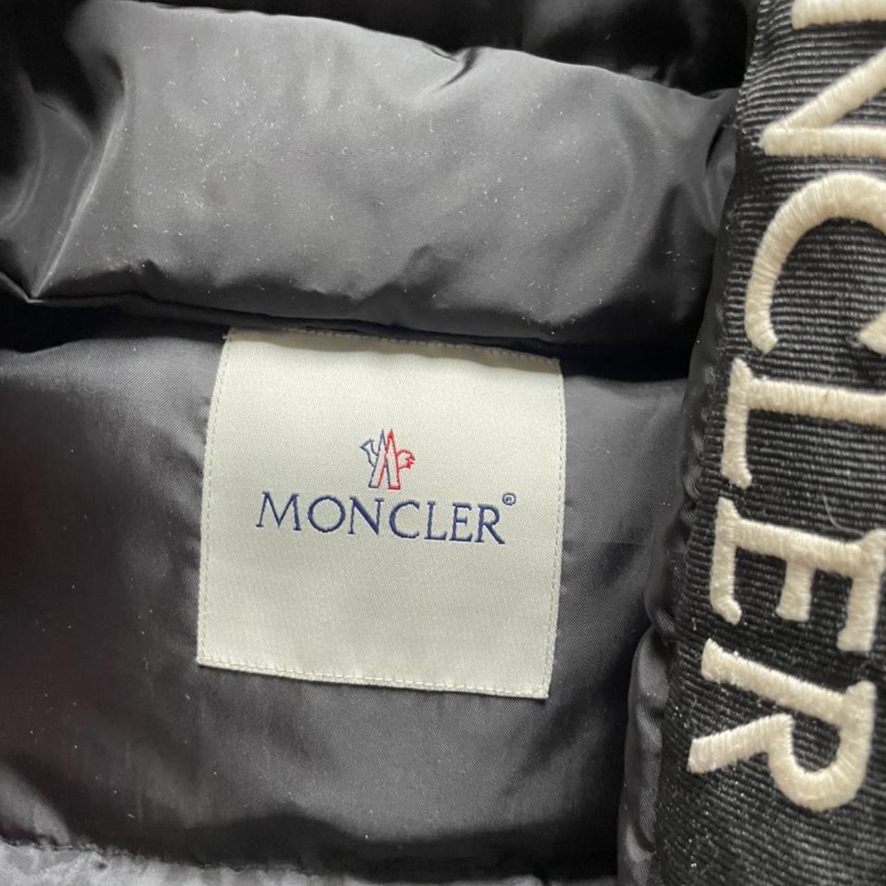 Moncler coat (ps you ain’t getting a real moncler... - Depop