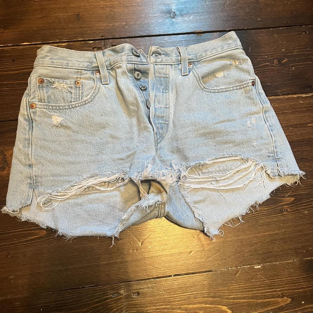 LEVIS 501 Shorts Vintage Light wash Size 28w #levis... - Depop