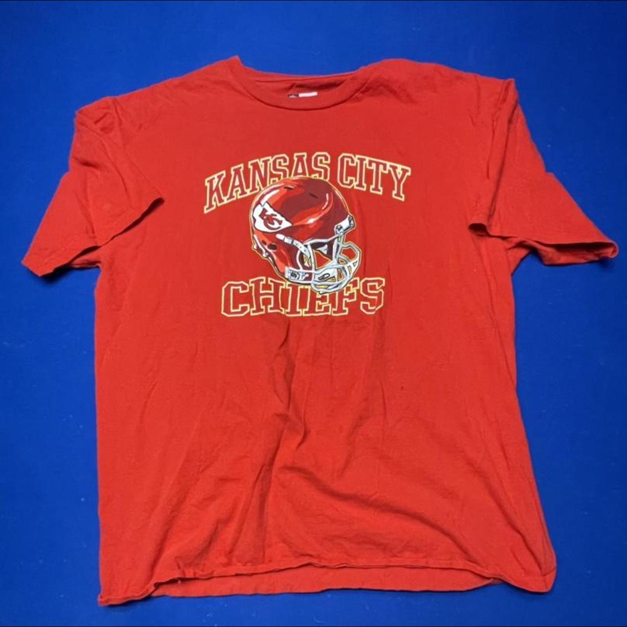 Grey dri fit Kansas City Chiefs t shirt Size: - Depop