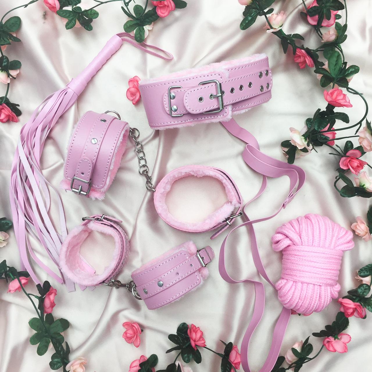 Super Cute Vegan Leather Bdsm Bondage Kitset Depop 8144