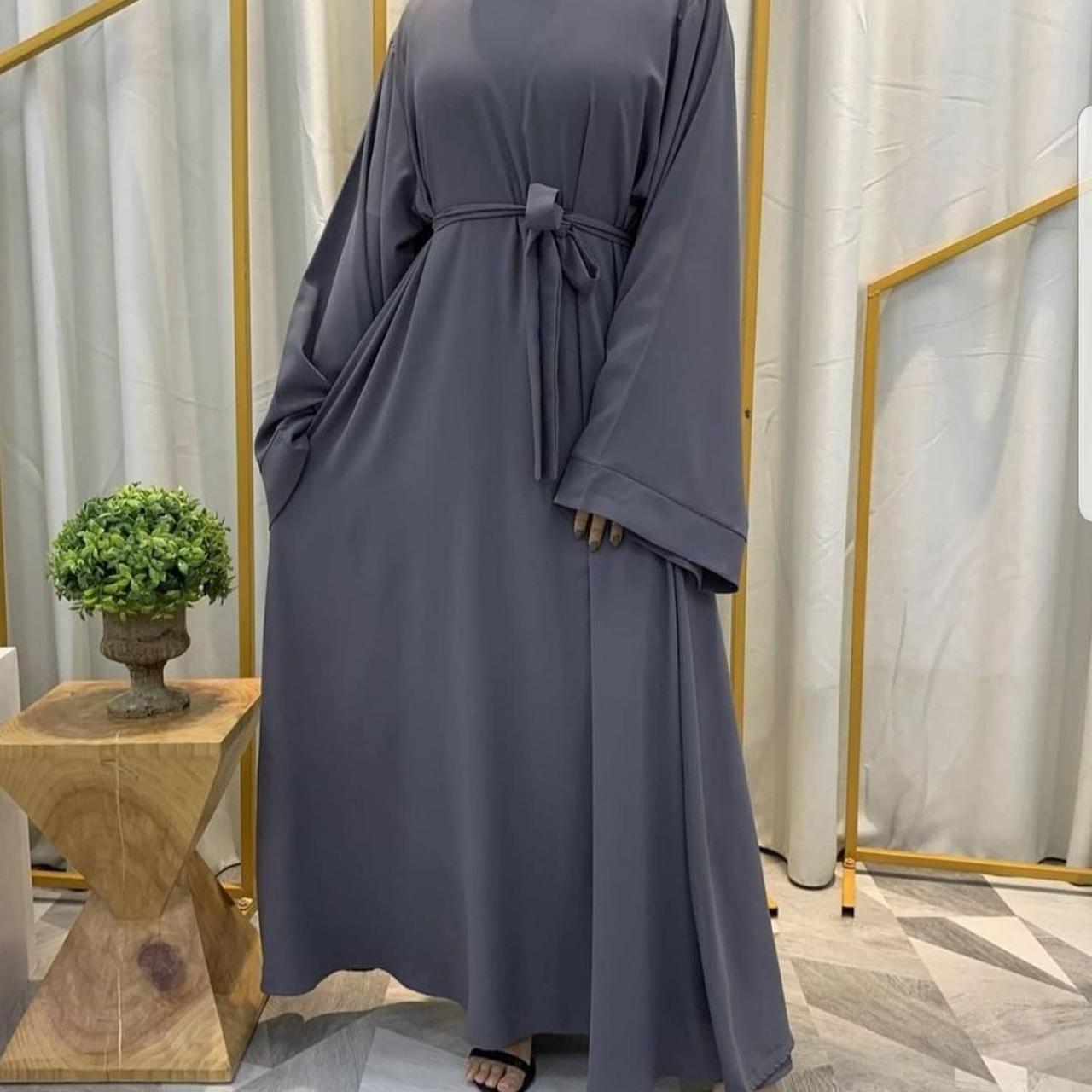 Grey Wide Sleeve Closed Abaya Material: Nidah ... - Depop