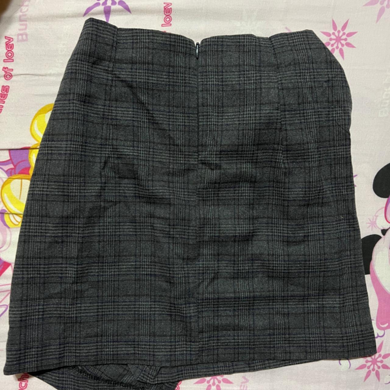 Product Image 3 - Stylenanda Plaid Skirt

Plaid skirt for
