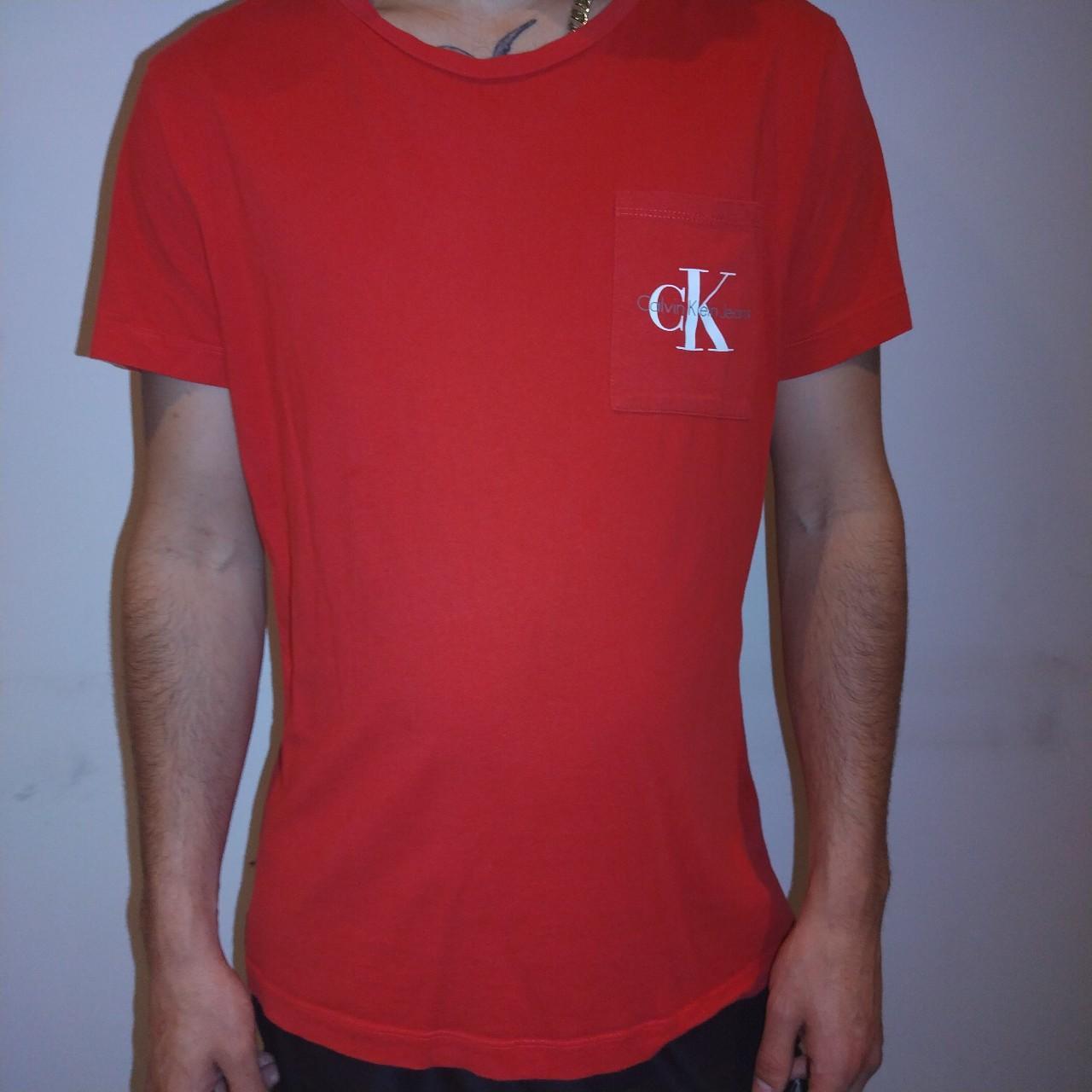 Calvin Klein t shirt Size large right fit shirt,... Depop