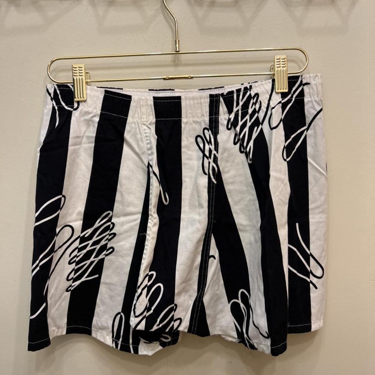 Vintage 80s Hanes boxers never worn. Rad print! - Depop