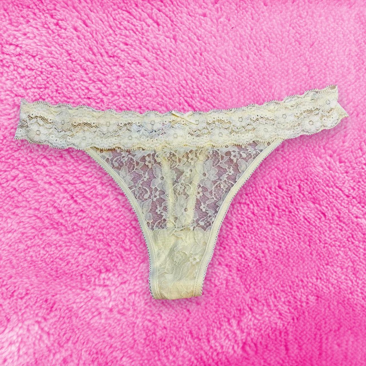 Lemon Yellow Lace Thong ~ size UK 14, 42 EUR, fits