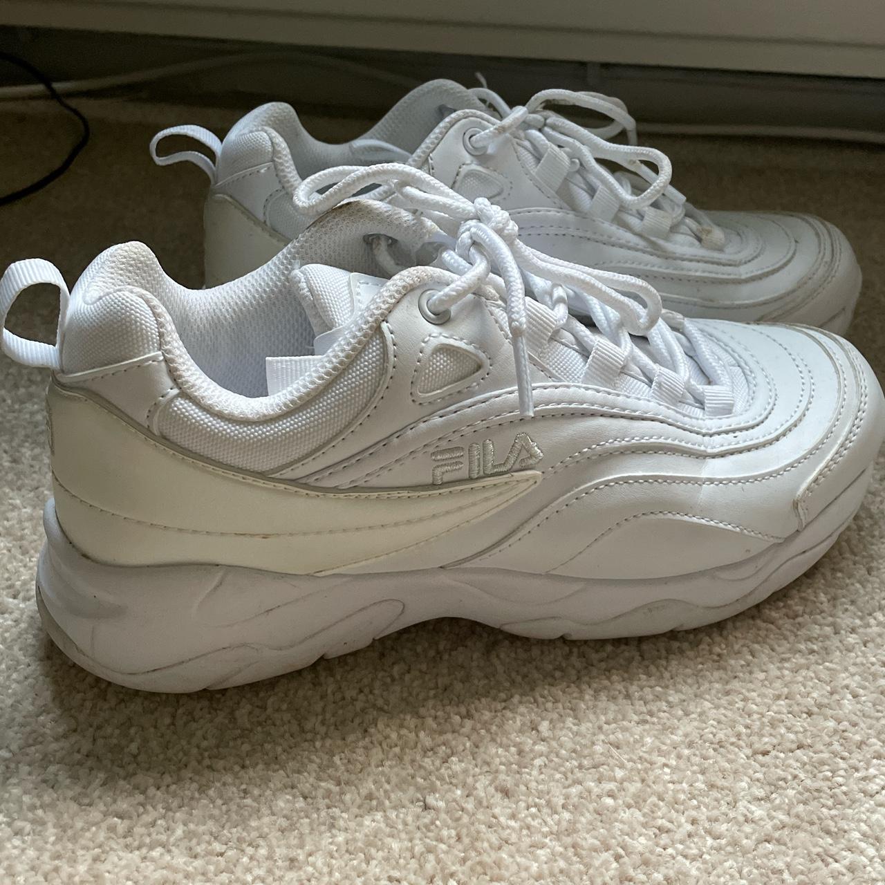 fila white trainers junior