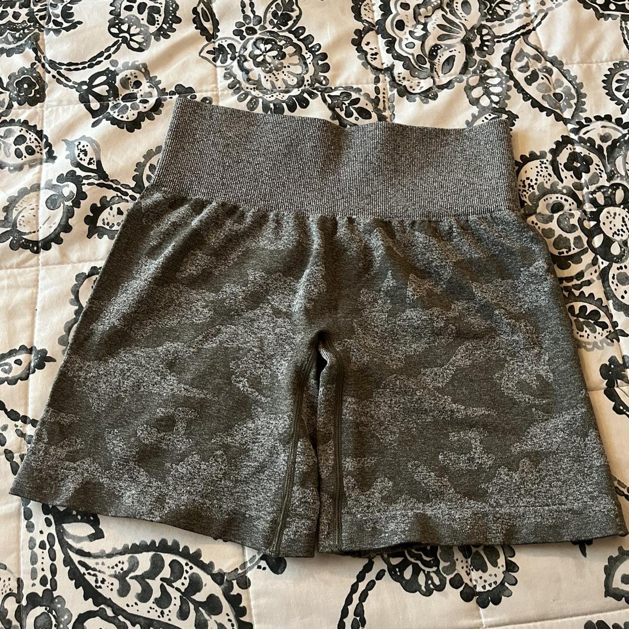 camo khaki green nvgtn shorts!! • nwot!! never... - Depop