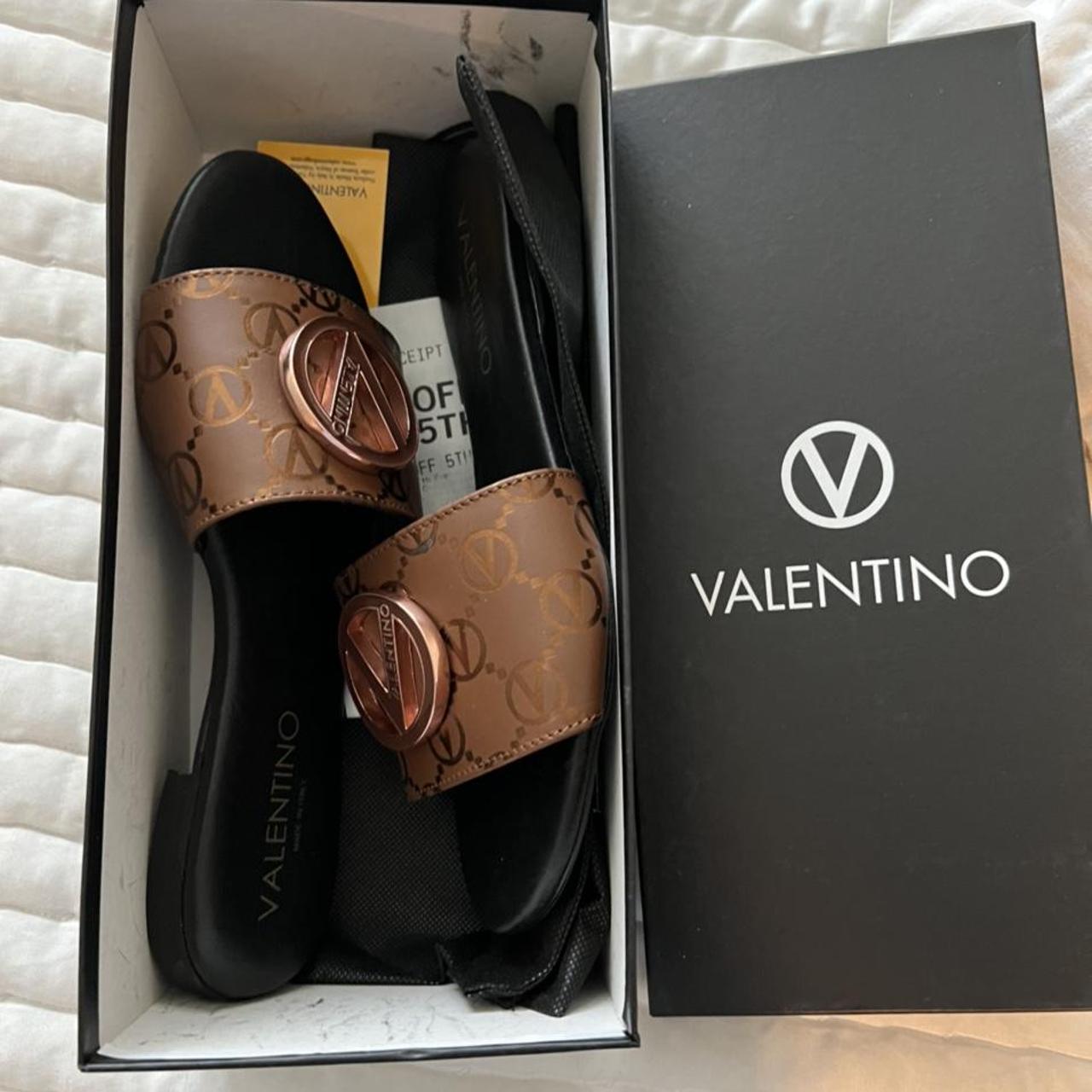 Valentino Carrie brown MARIO VALENTINO SPA sandals - Depop