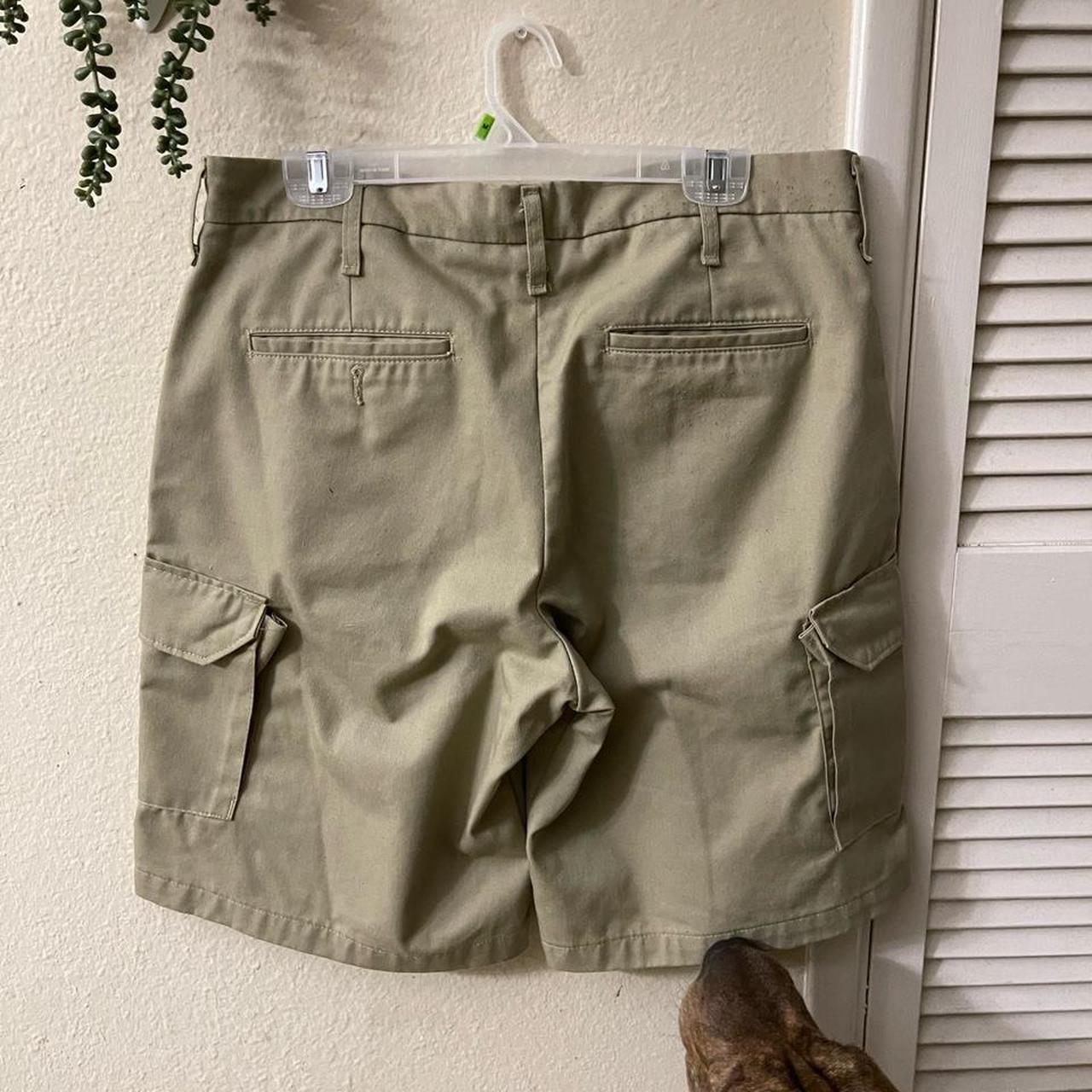 UniFirst Cargo Shorts Khaki Twill size 34 Loose fit,... Depop