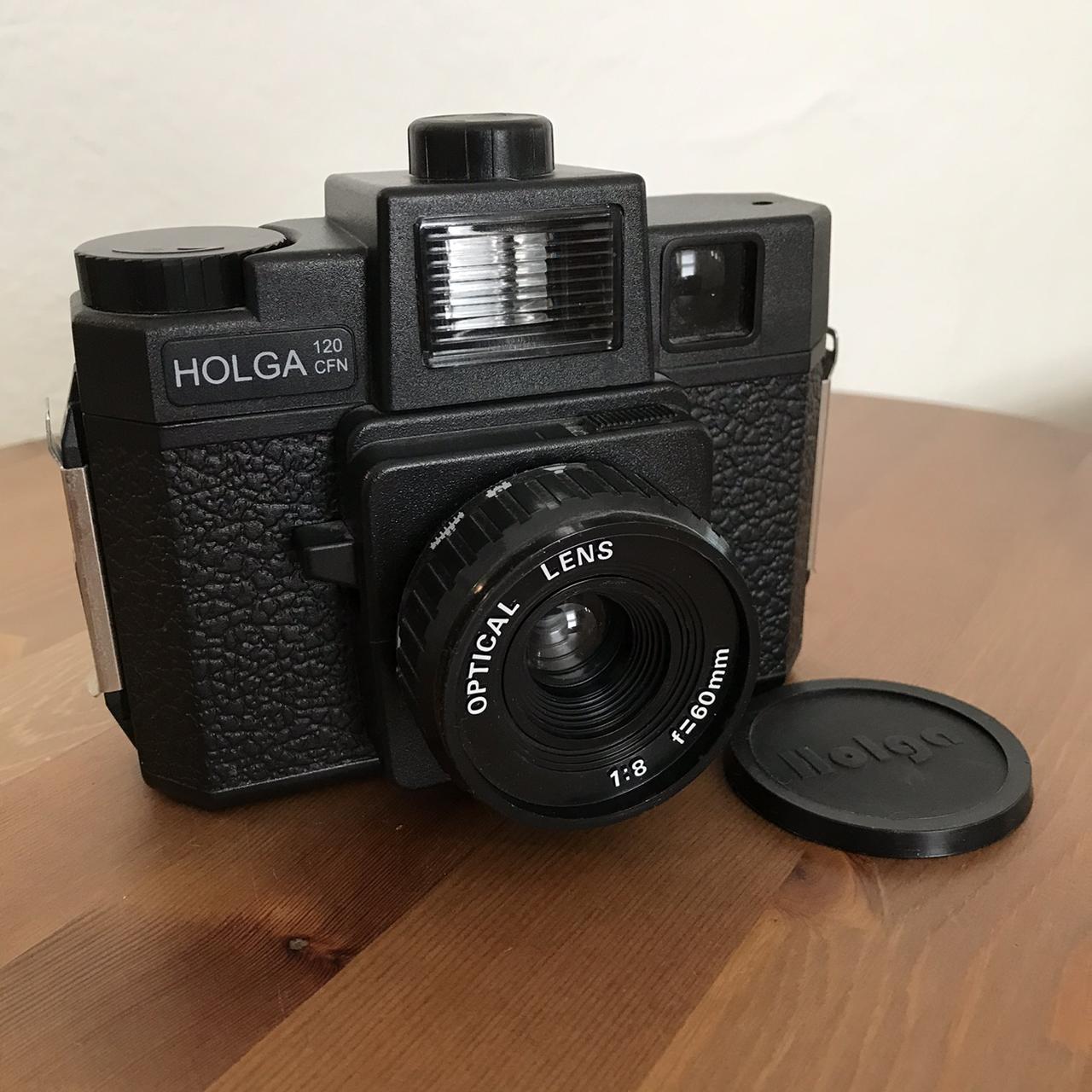 Product Image 2 - Holga 130 CFN colorflash camera
