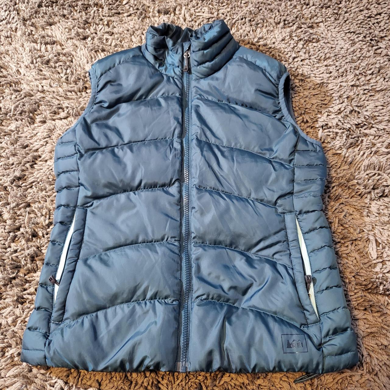 REI Co-op Women's Blue and Green Gilet | Depop