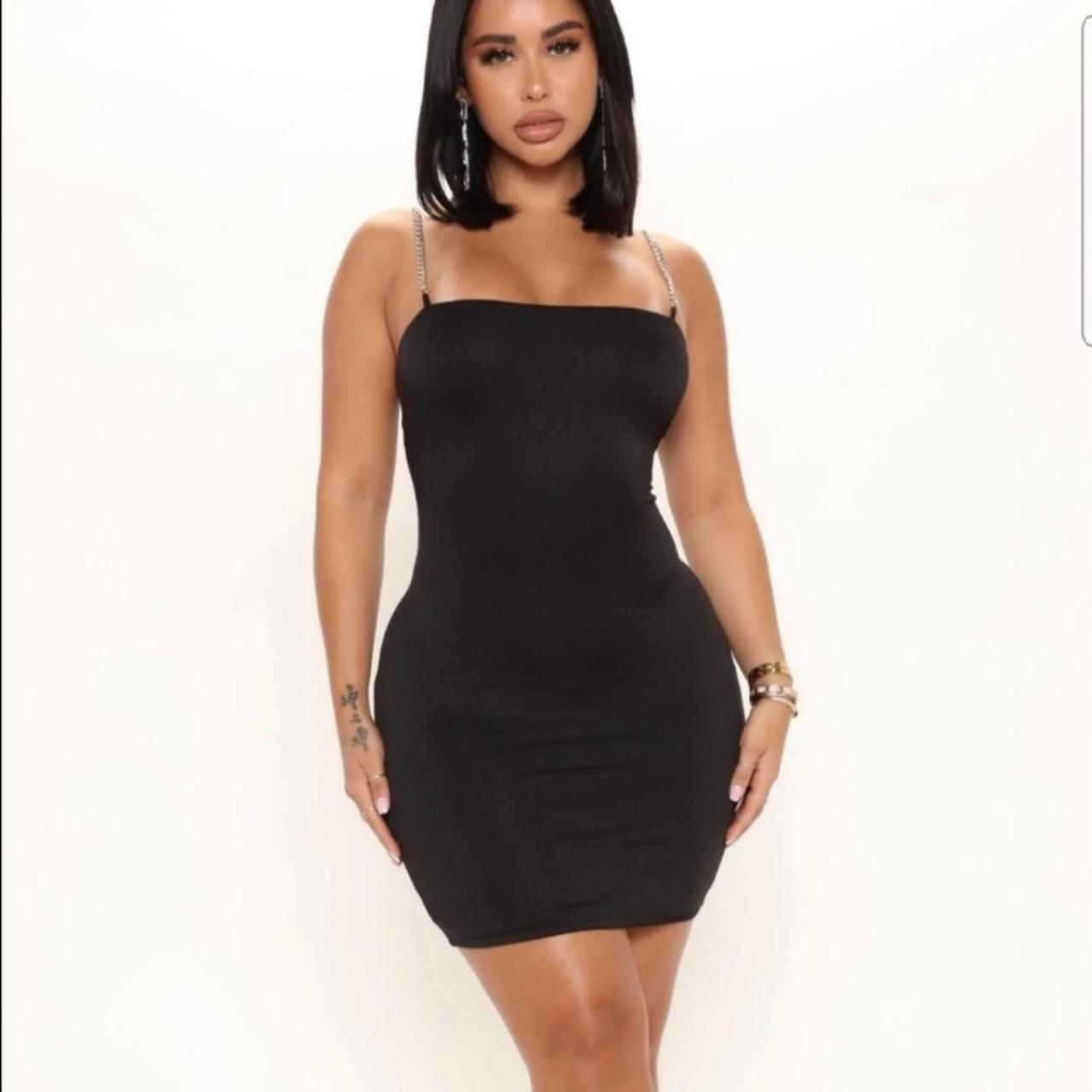 Fashion nova hotsell plus black dress