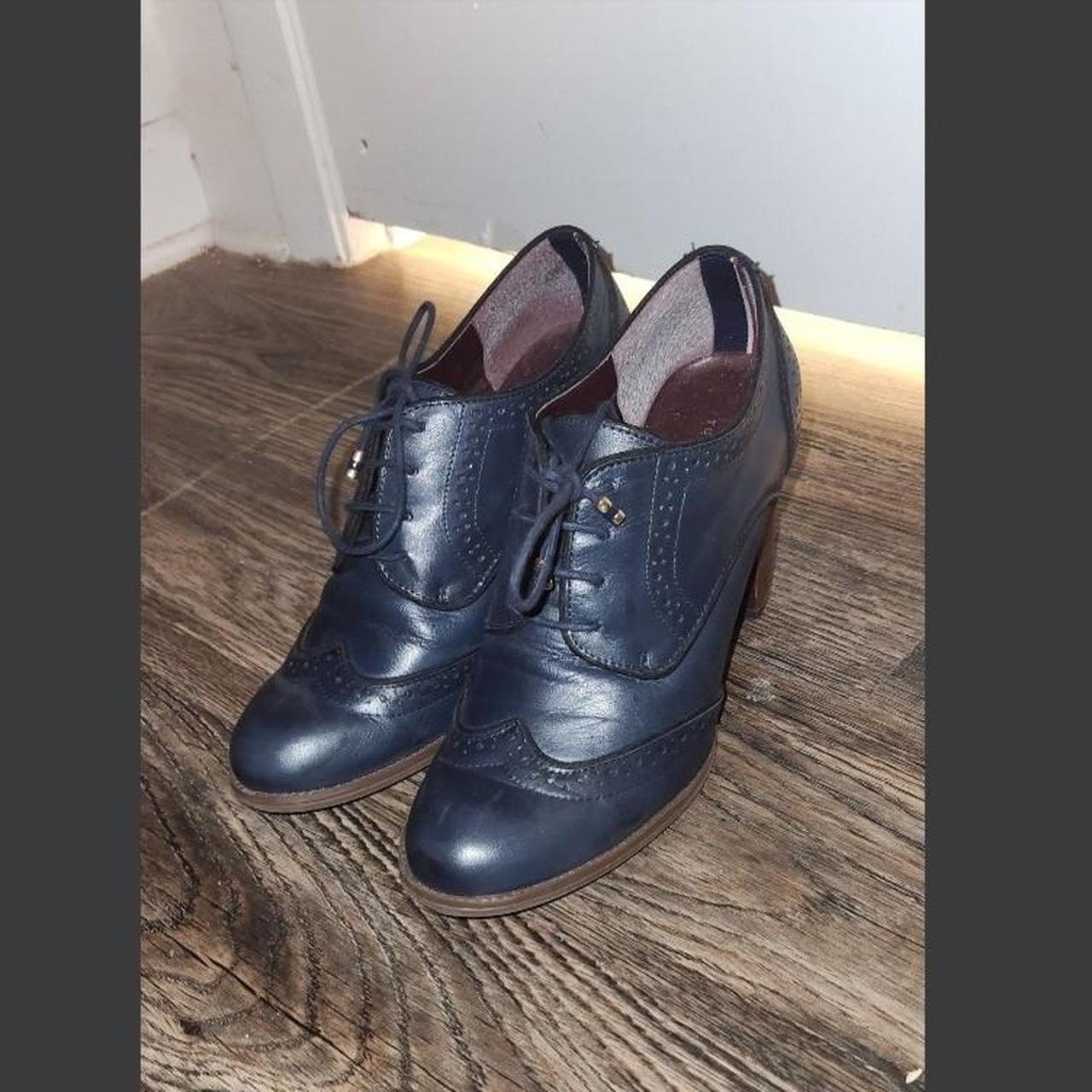 Tommy hilfiger sale wingtip shoes