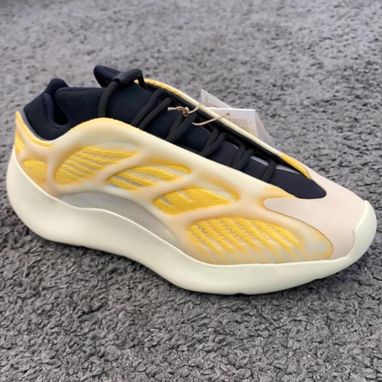 yeezy cream size 12