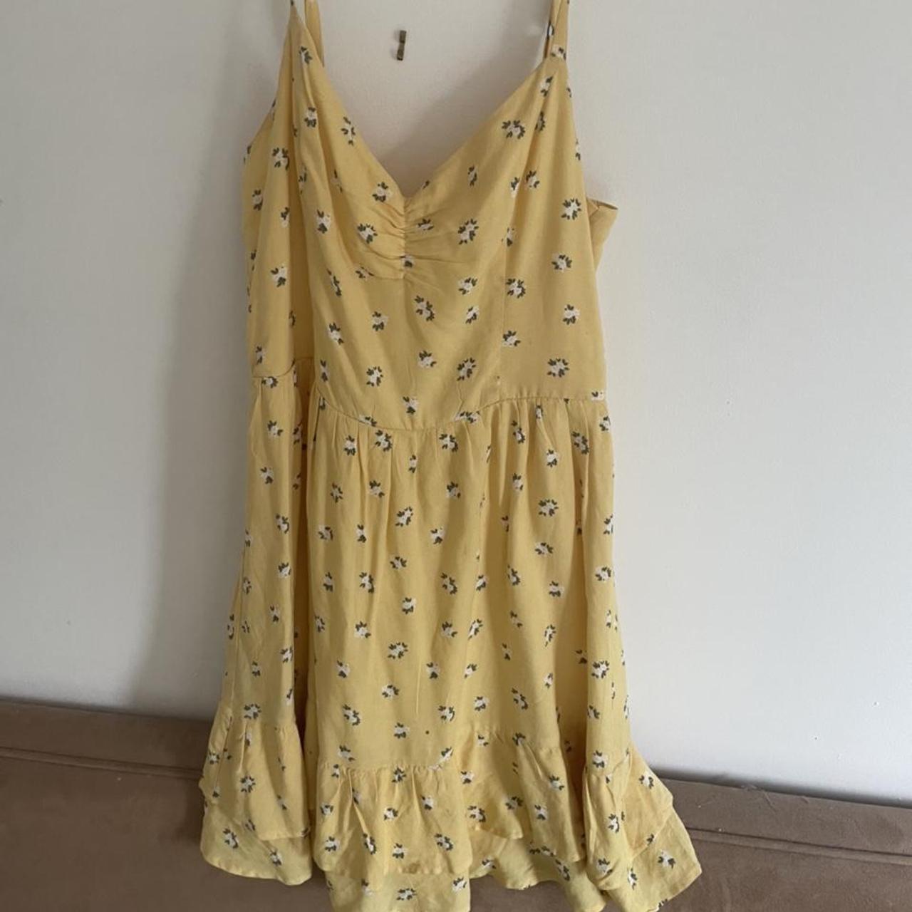 Hollister yellow floral tie up dress, womens small,... - Depop