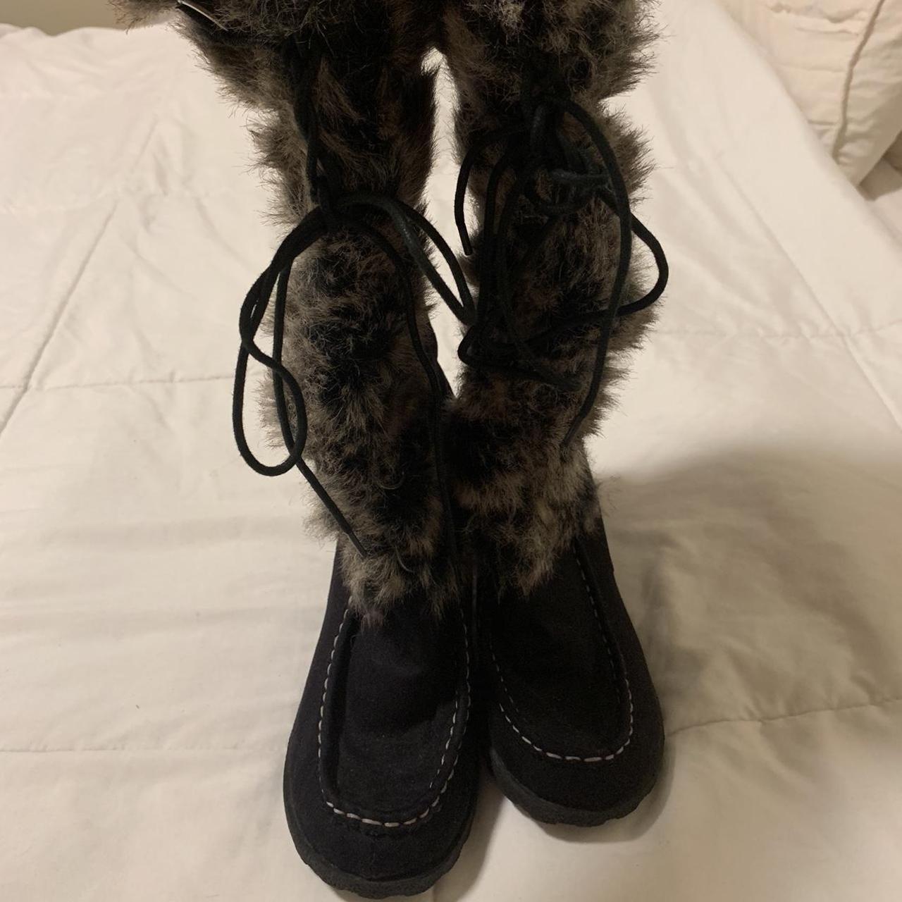 Vintage Y2K Faux Fur Boots *Also has zippers on... - Depop