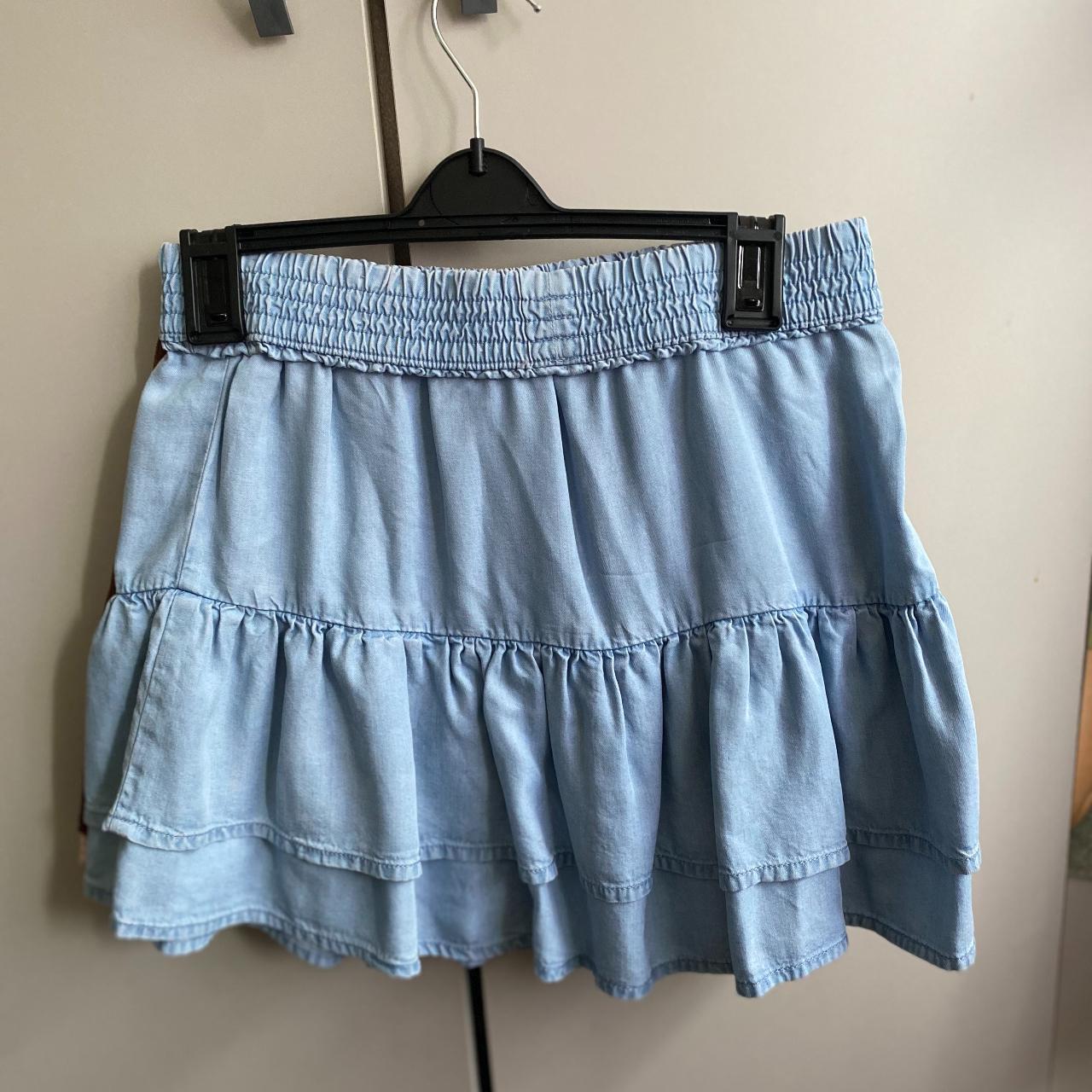 really cute and comfy mini skirt - Depop
