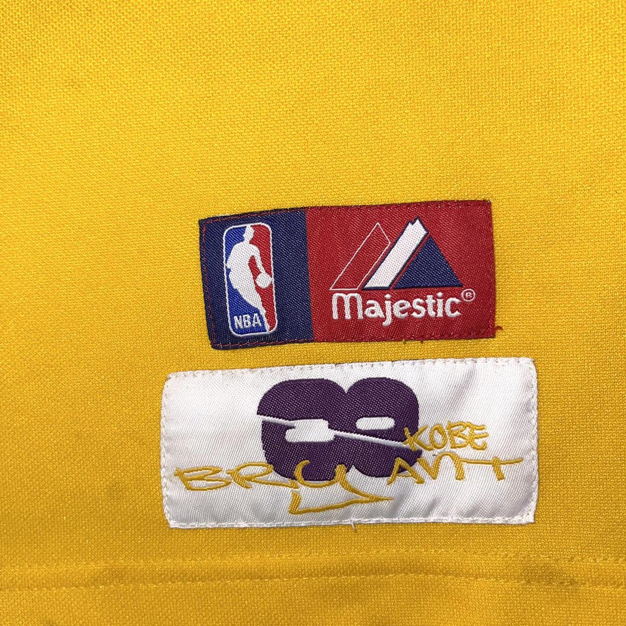 Vintage Kobe Bryant 8 Los Angeles Lakers Majestic - Depop