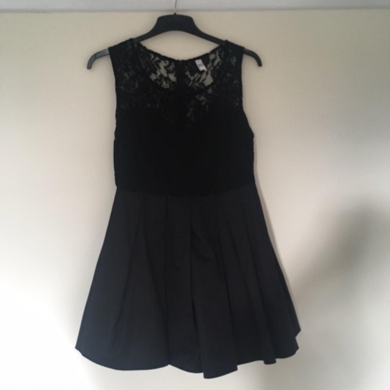 True Decadence black dress. Only worn once. Size 12. - Depop