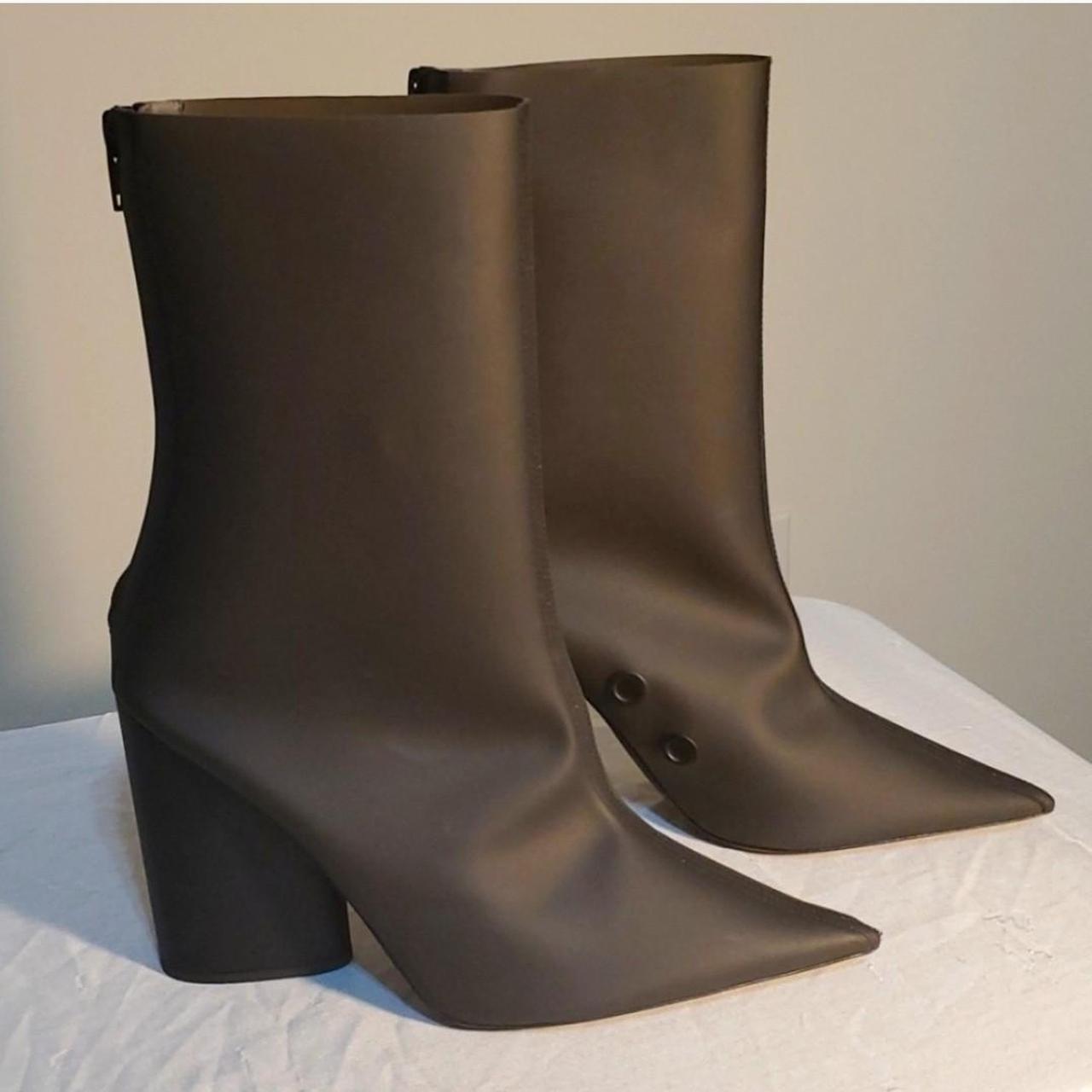 Black Yeezy Season Boots NEW and UNWORN