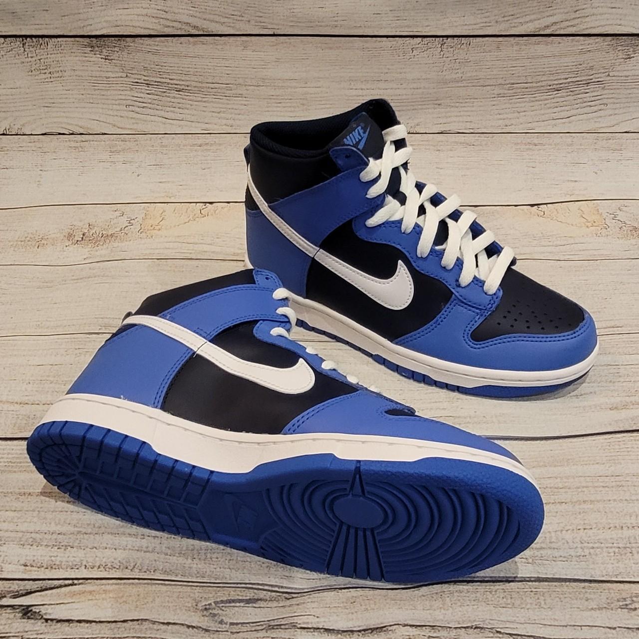 womens nike blue trainers