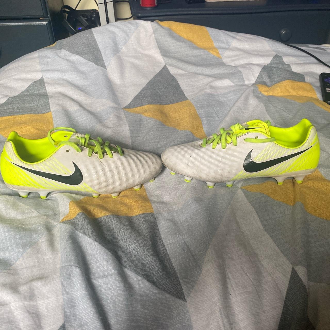 magista white