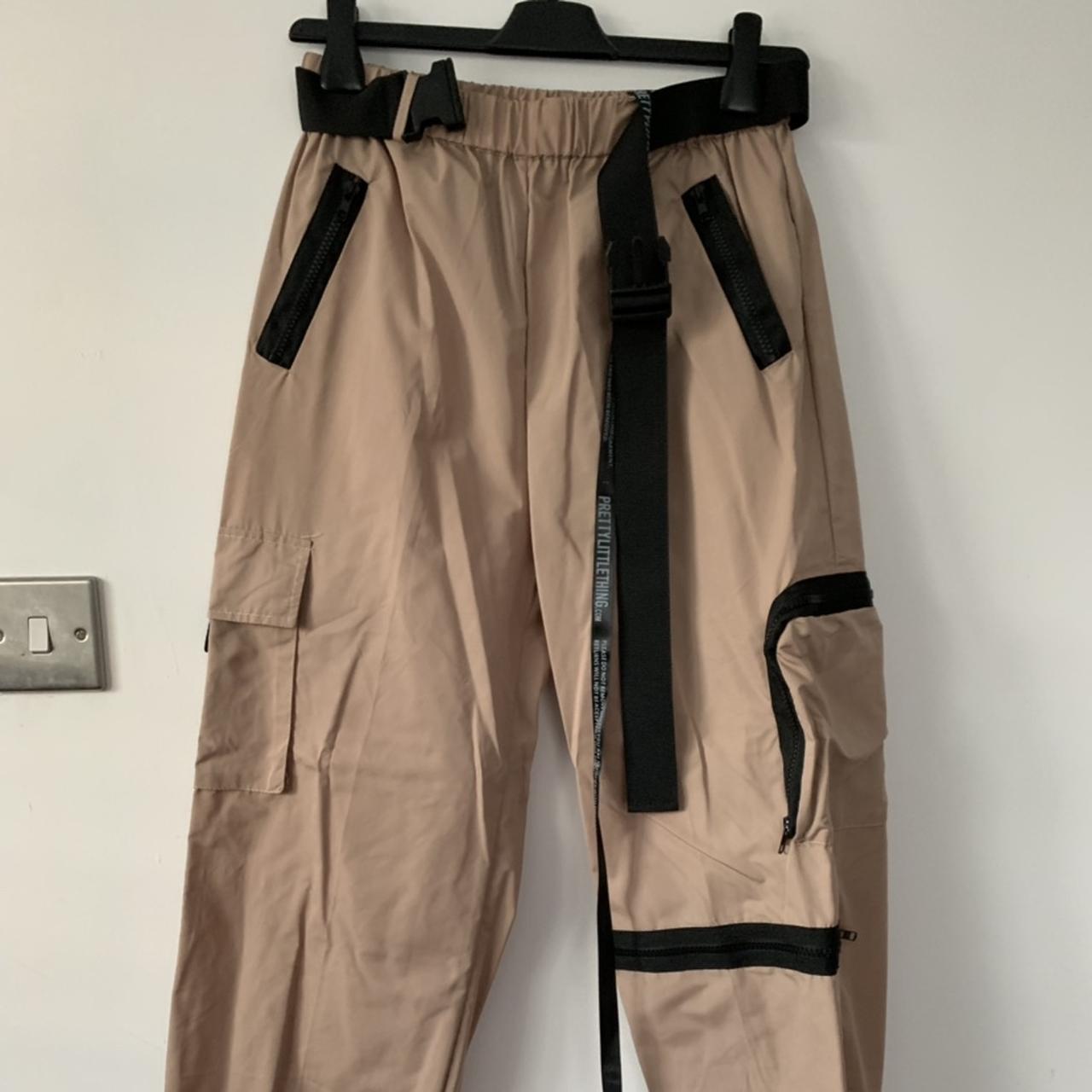 PRETTYLITTLETHING Shape Khaki Cargo Pocket Sweatpants