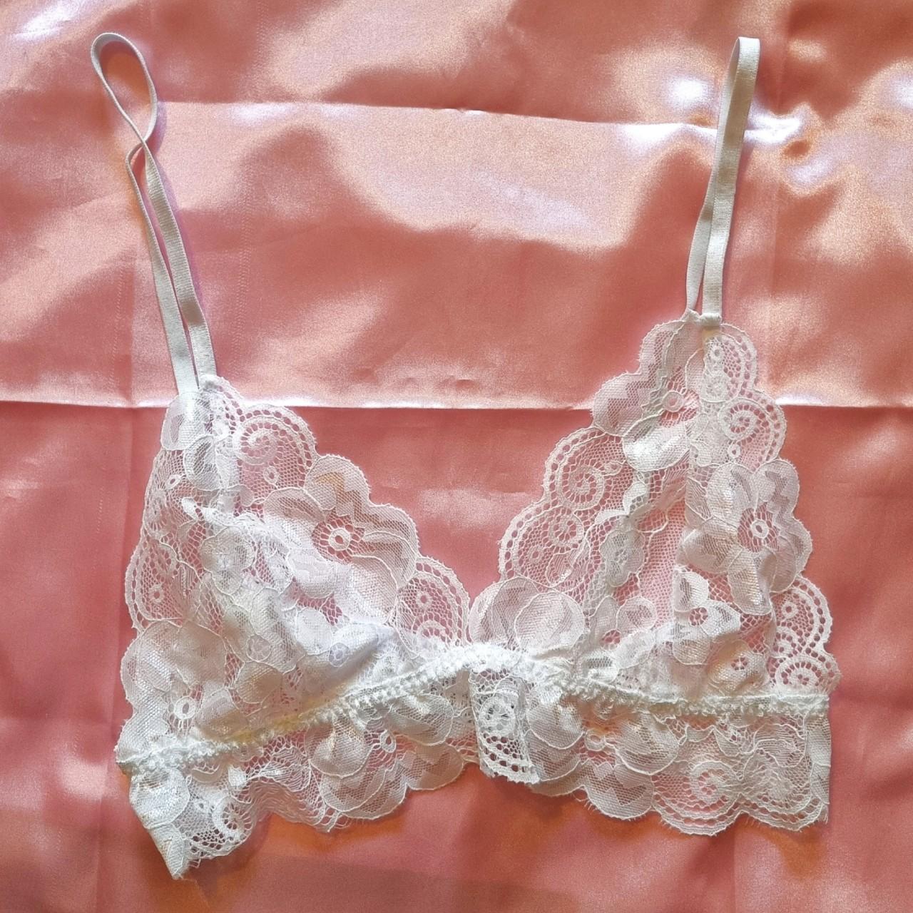 Beautiful Bbydoll White Lace Gorgeous Bralet Size... - Depop