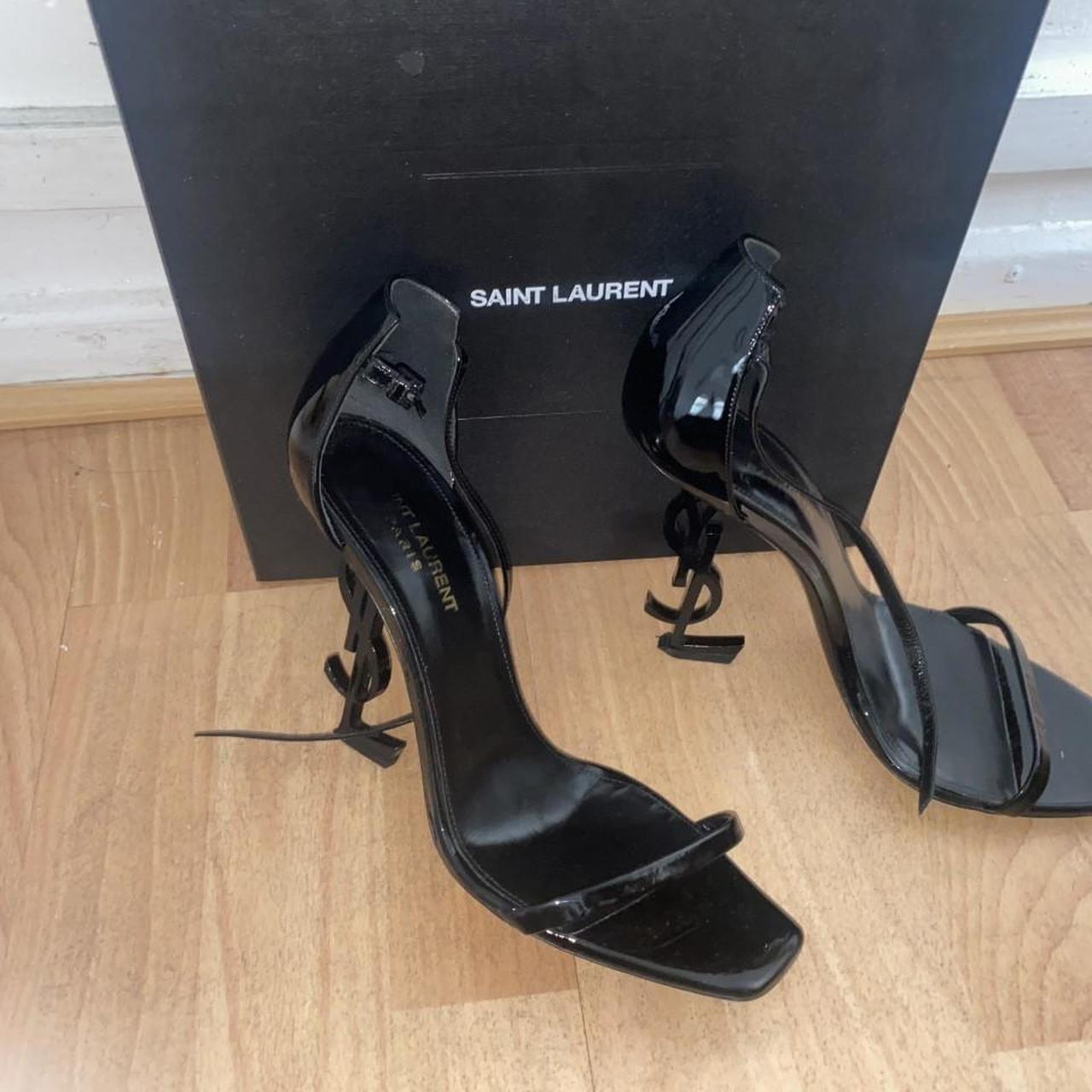 YSL OPYUM SANDALS IN PATENT LEATHER WITH BLACK HEEL... - Depop