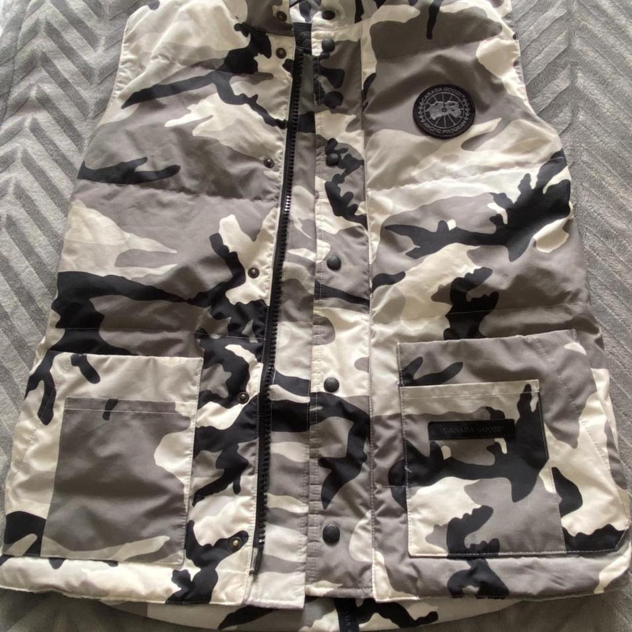 Canada goose body warmer perfect condition Worn a... - Depop