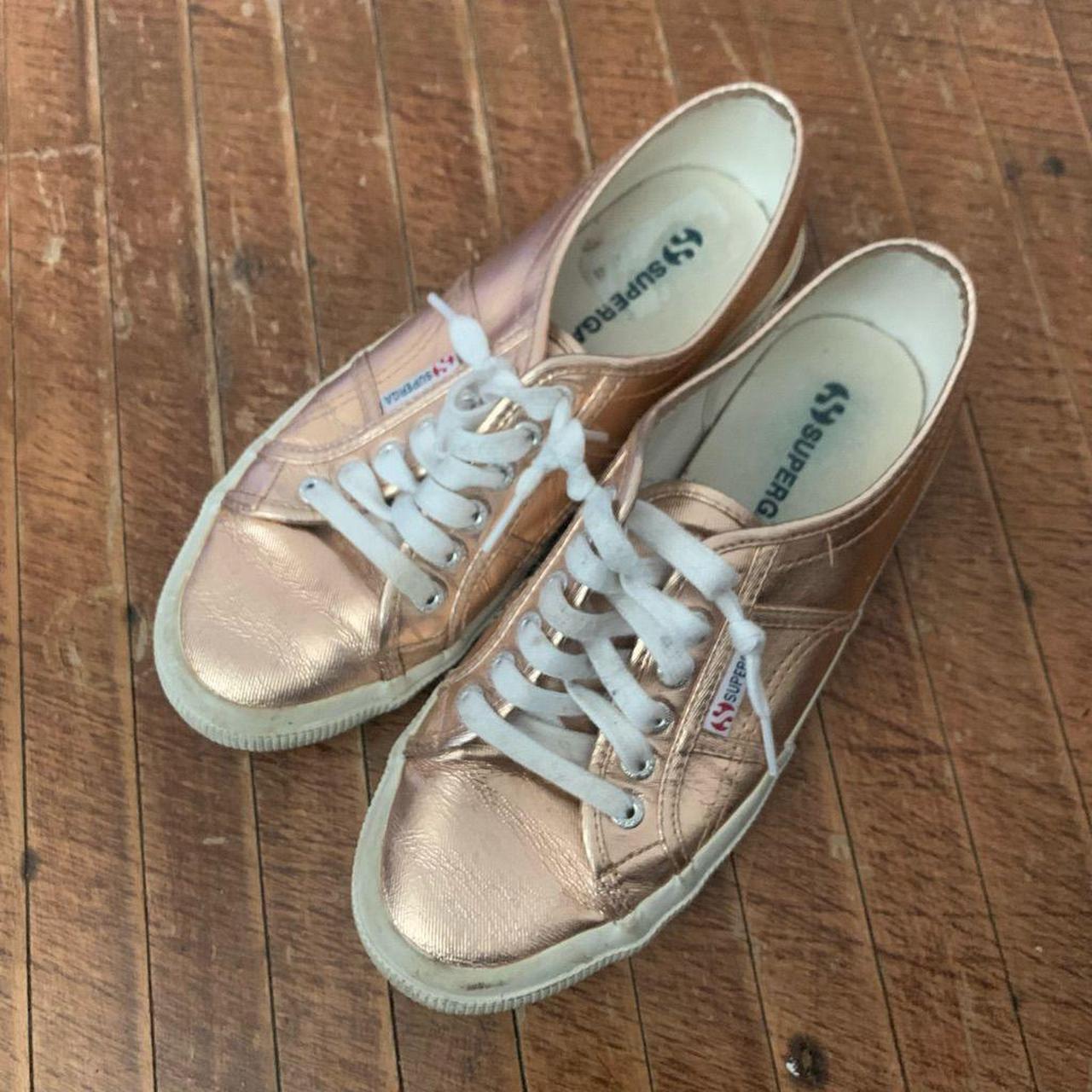 2750 Cotu Classic in Pink by Superga – The Perfect Provenance