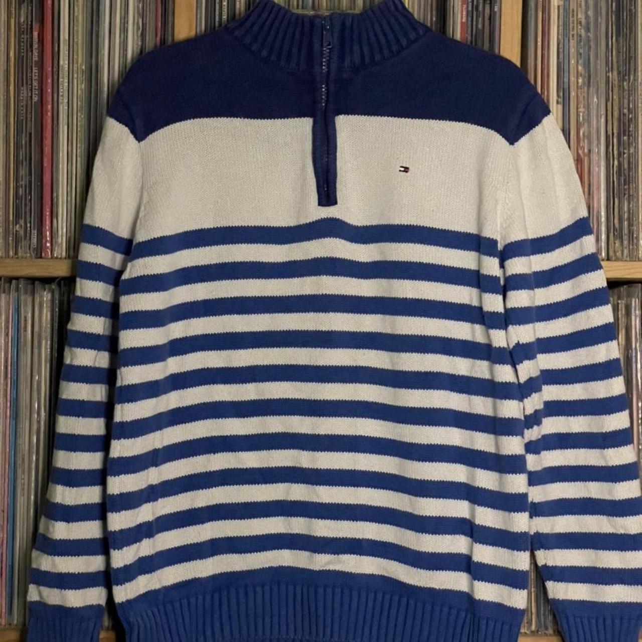 Tommy Hilfiger Women's Blue and White Jumper | Depop