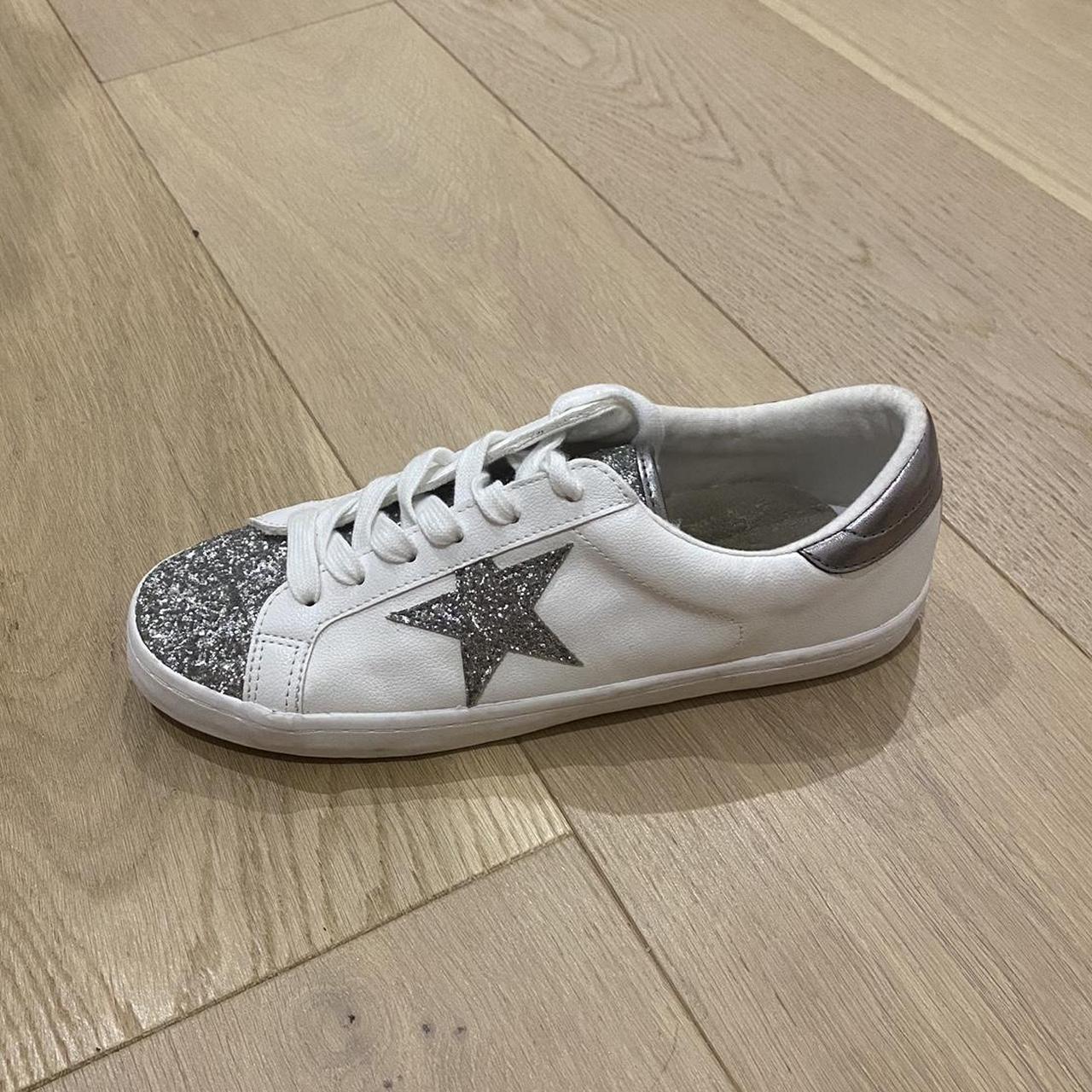 Women's White and Silver Trainers | Depop