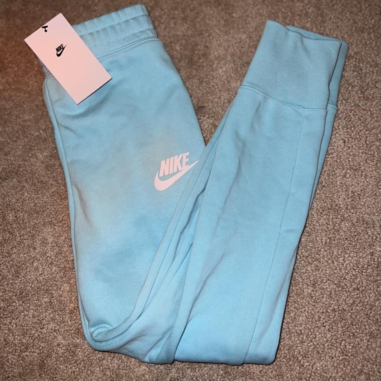 Nike Sweatpants Size Xs Depop 5427