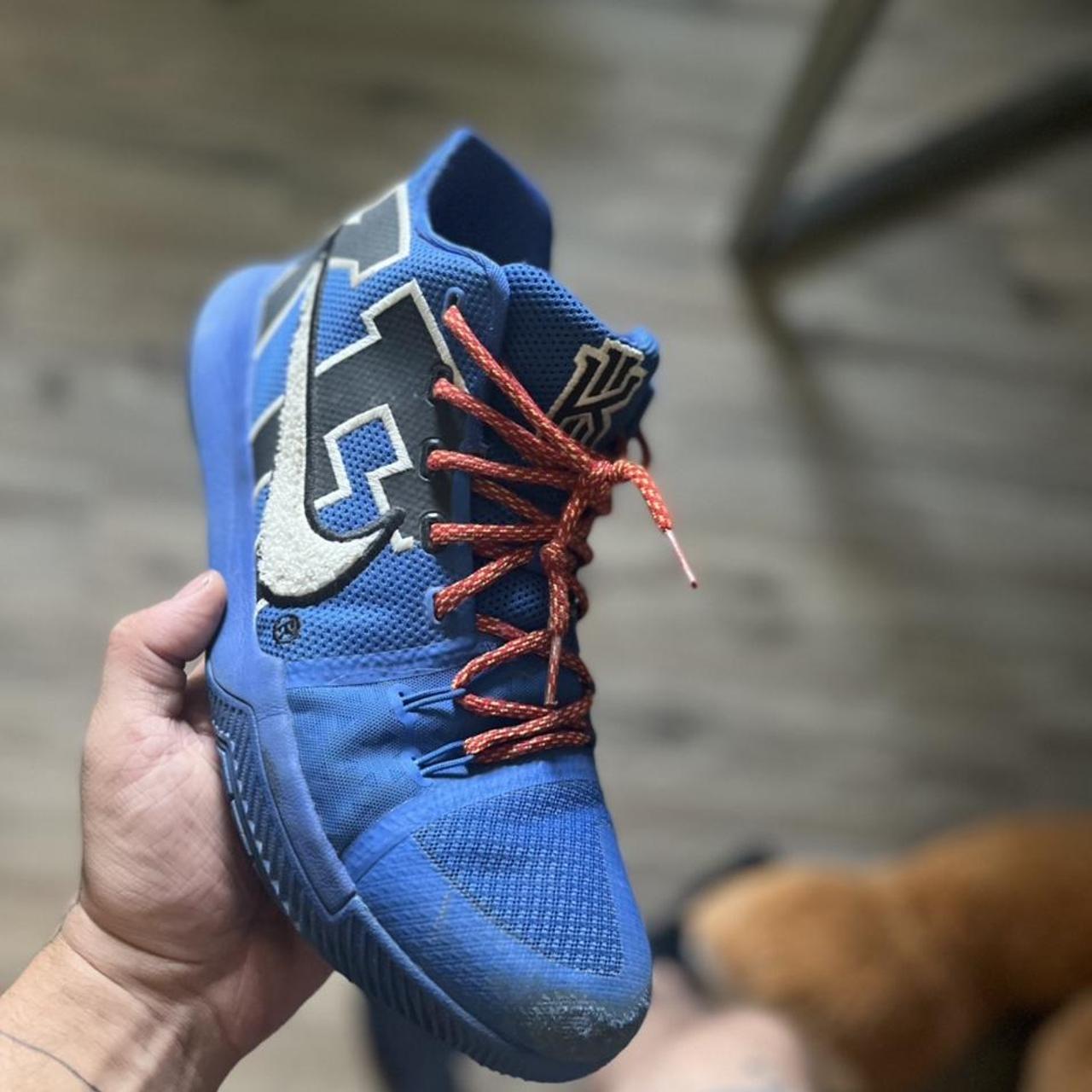 Kyrie 3 duke on sale shoes