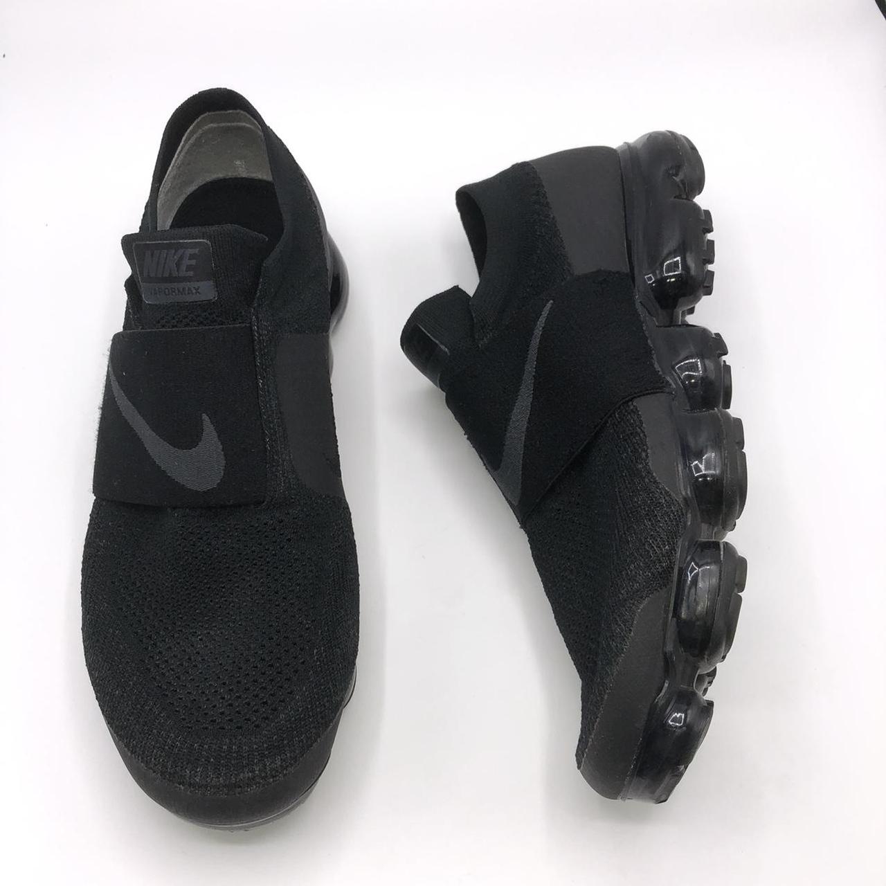 triple black moc vapormax