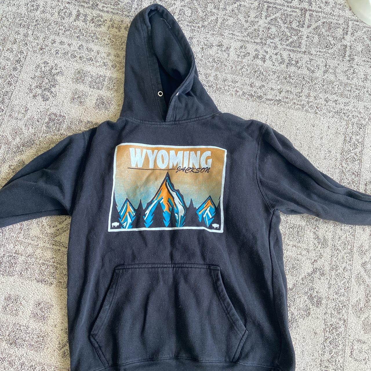 Product Image 1 - vintage wyoming sweatshirt
size mens