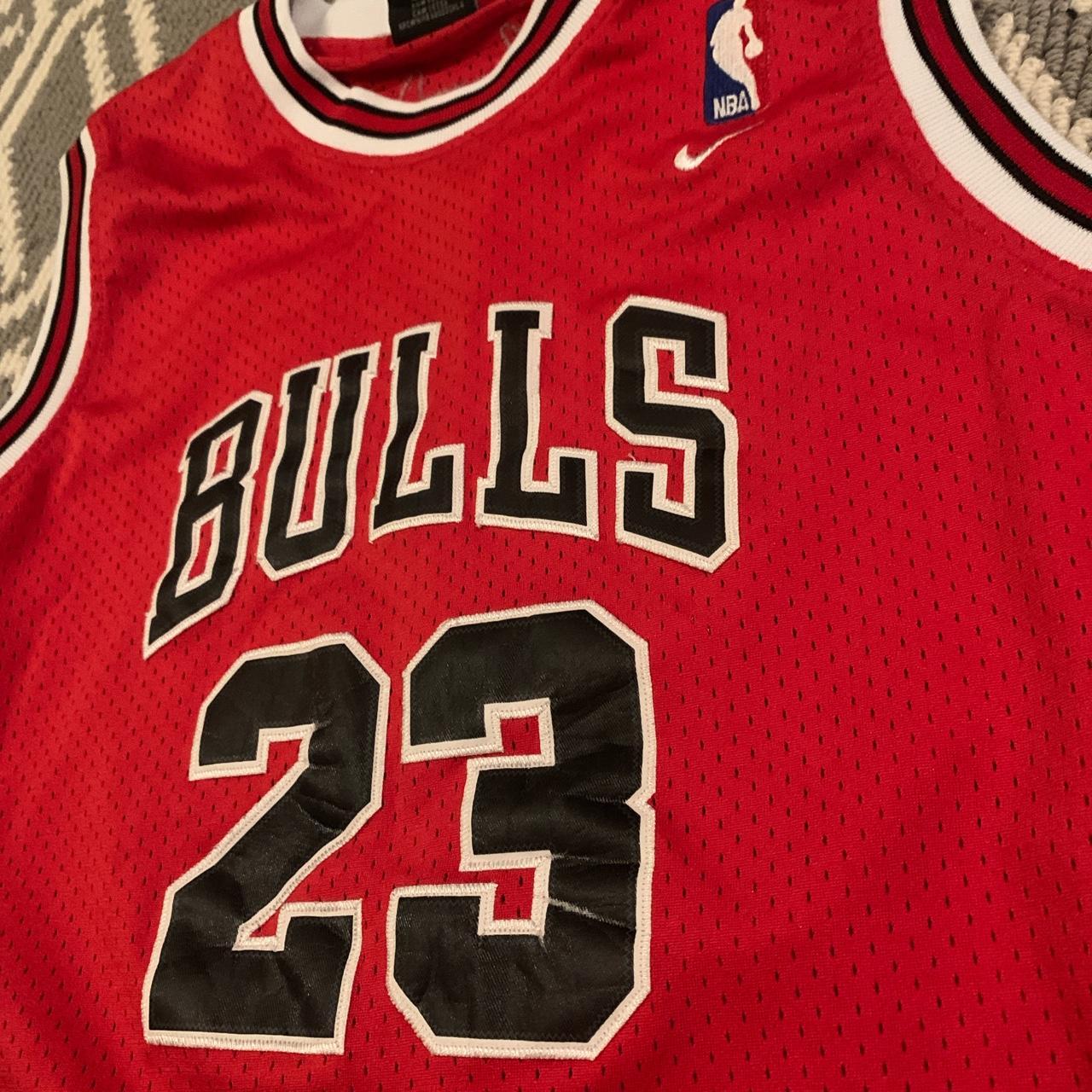 Youth M Michael Jordan Vintage 23 Bulls Jersey Nike... - Depop