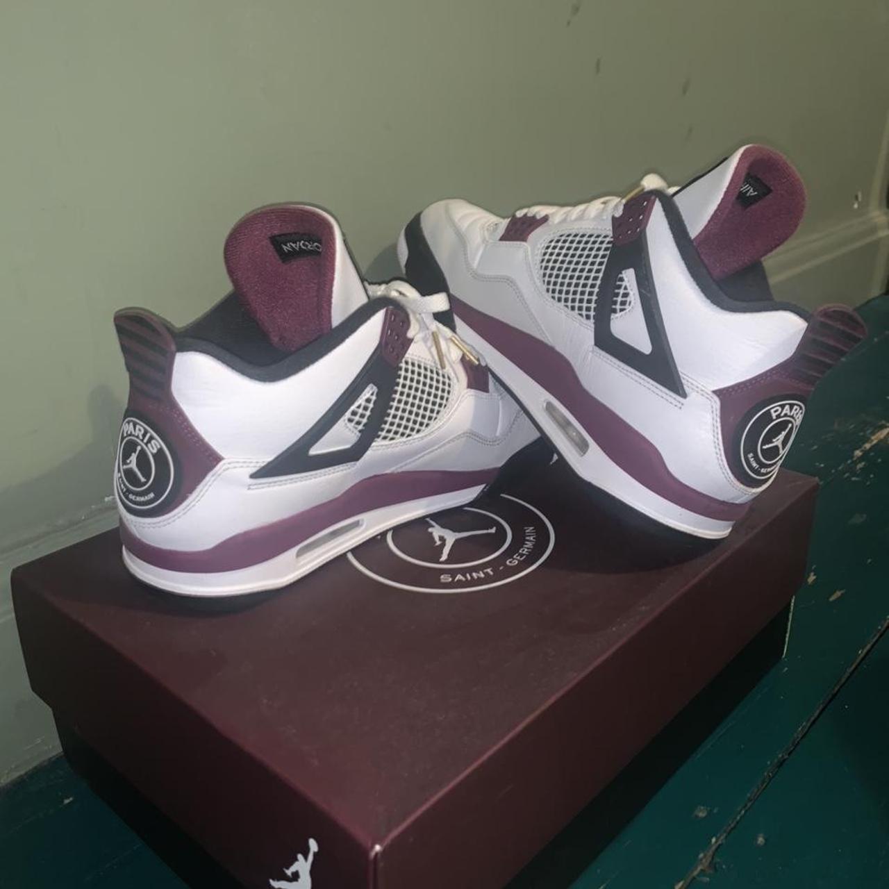 psg jordan 4's