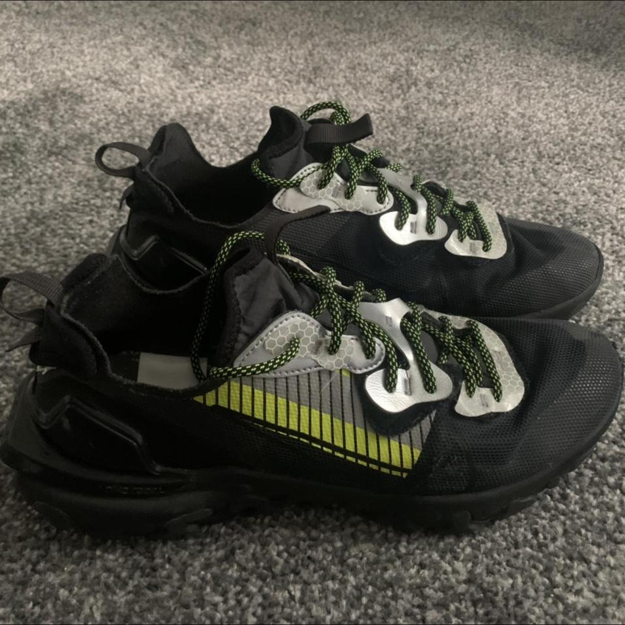 nike react light green