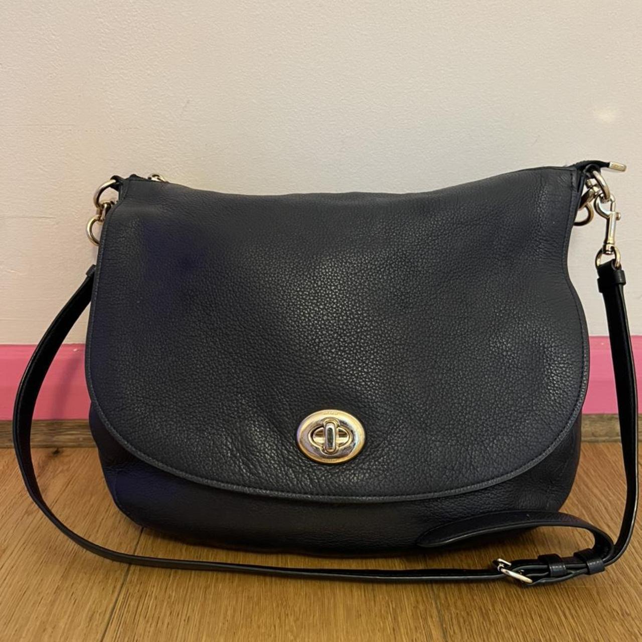 Coach Turnlock Pebble Navy shoulder bag. Spacious... - Depop