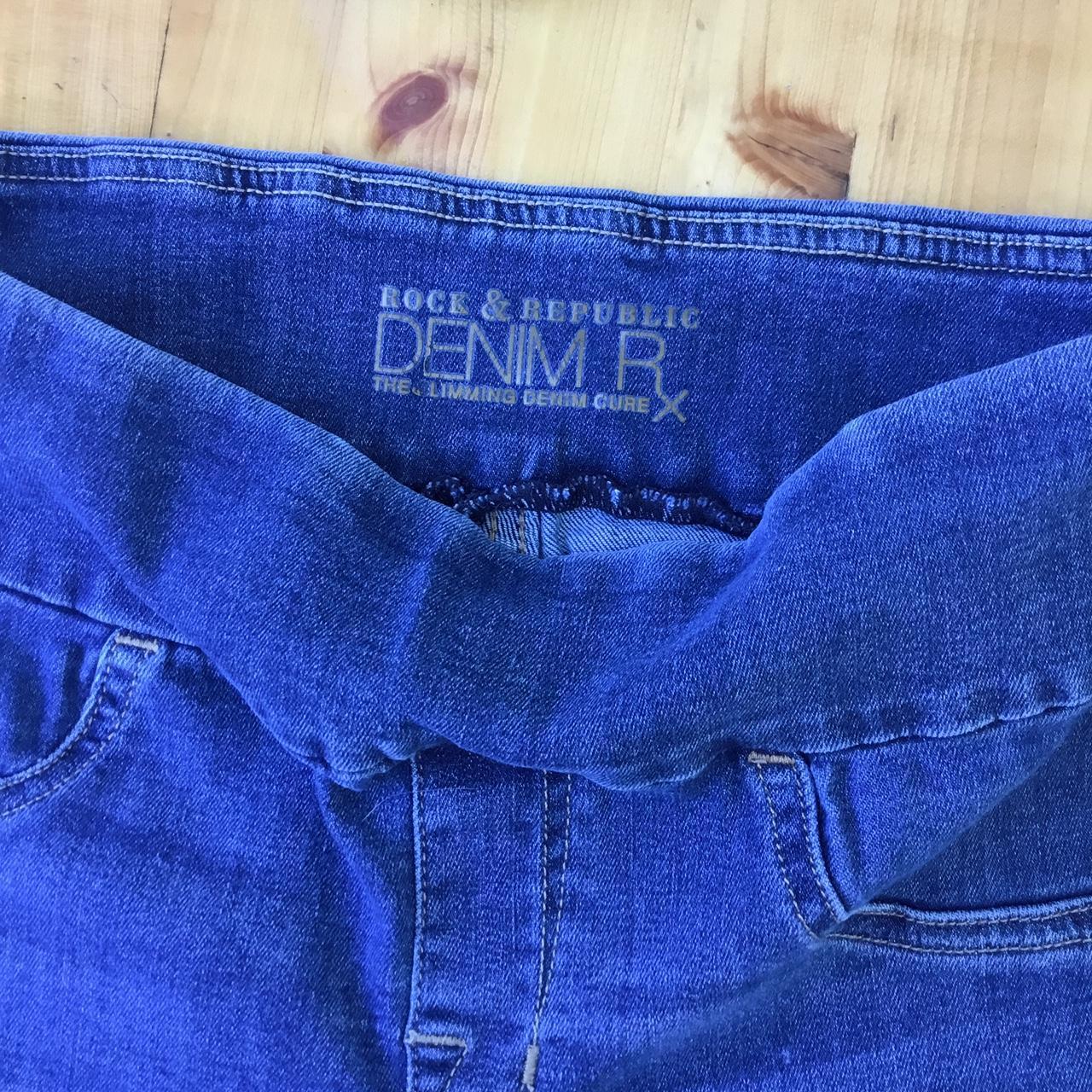 Fever Crop Rock and Republic Jeans. Pull on Elastic... - Depop