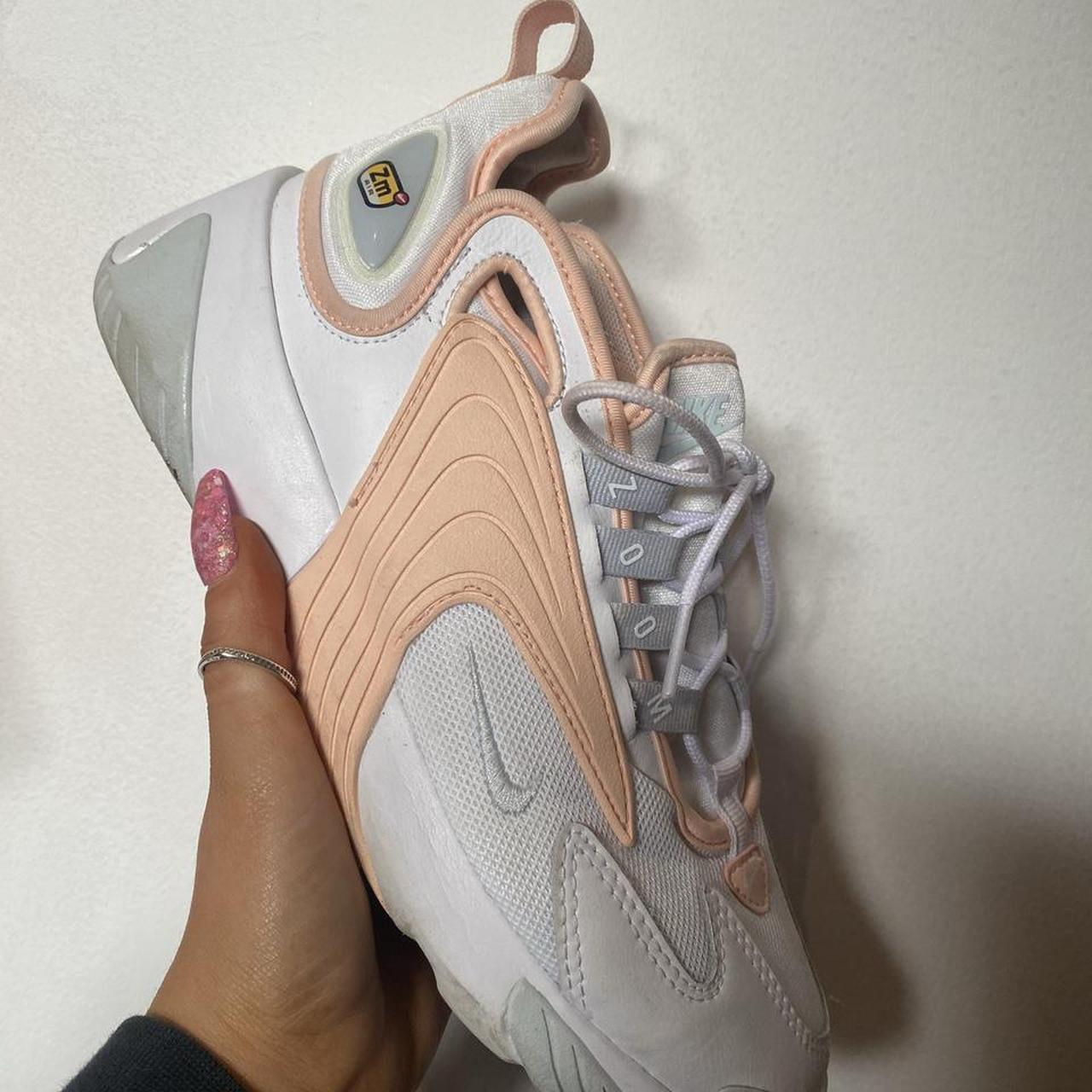 nike zoom strike pink